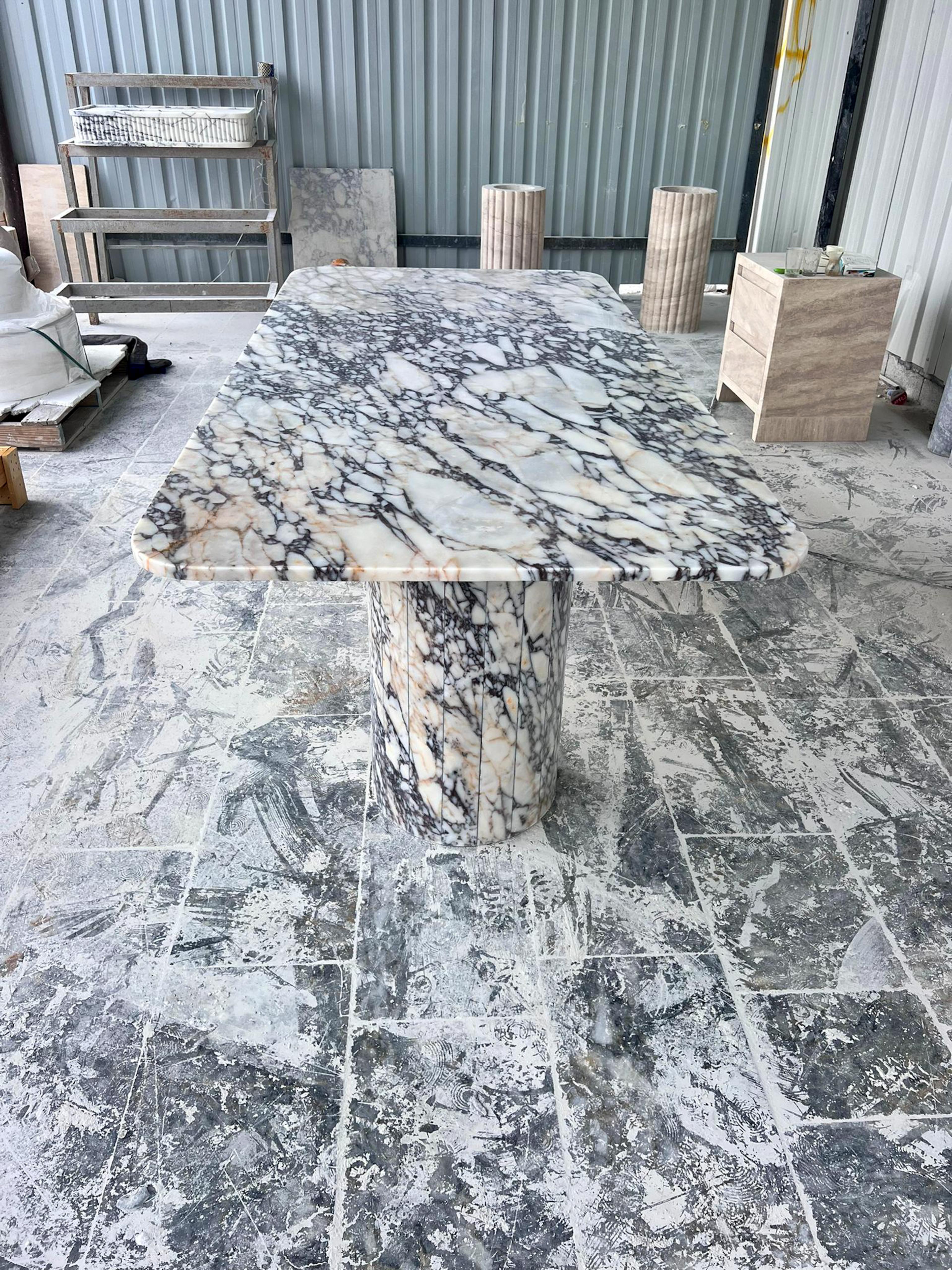 https://a.1stdibscdn.com/custom-calacatta-viola-marble-table-contemporary-design-premium-piece-for-sale-picture-3/f_91932/f_462195821754911212100/WhatsApp_Image_2025_05_27_at_13_17_51_1__master.jpeg