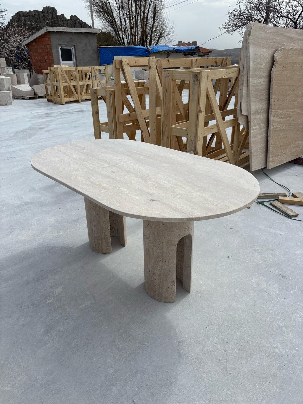 https://a.1stdibscdn.com/italian-travertine-sculptural-handmade-dining-table-custom-travertine-table-for-sale-picture-6/f_91932/f_461773321754578409724/WhatsApp_Image_2025_08_07_at_17_50_39_2__master.jpeg