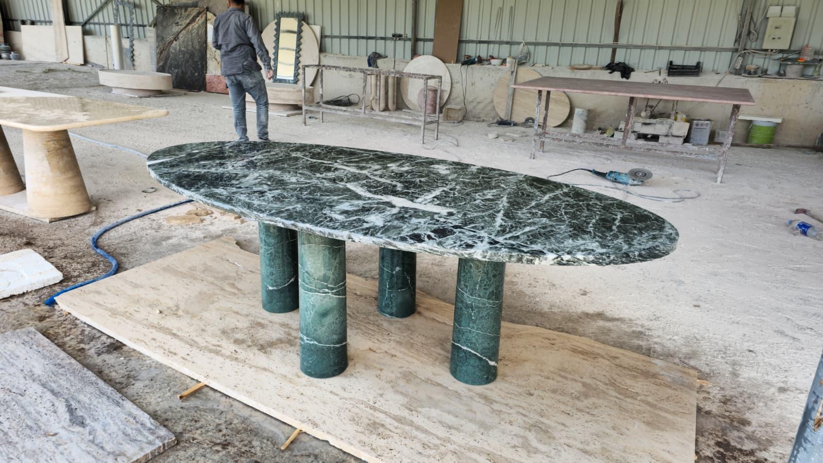 https://a.1stdibscdn.com/large-oval-marble-dining-table-with-column-legs-in-the-style-of-mario-bellini-for-sale-picture-8/f_80522/f_409995421758293375577/WhatsApp_Image_2025_09_11_at_09_28_33_1__master.jpeg