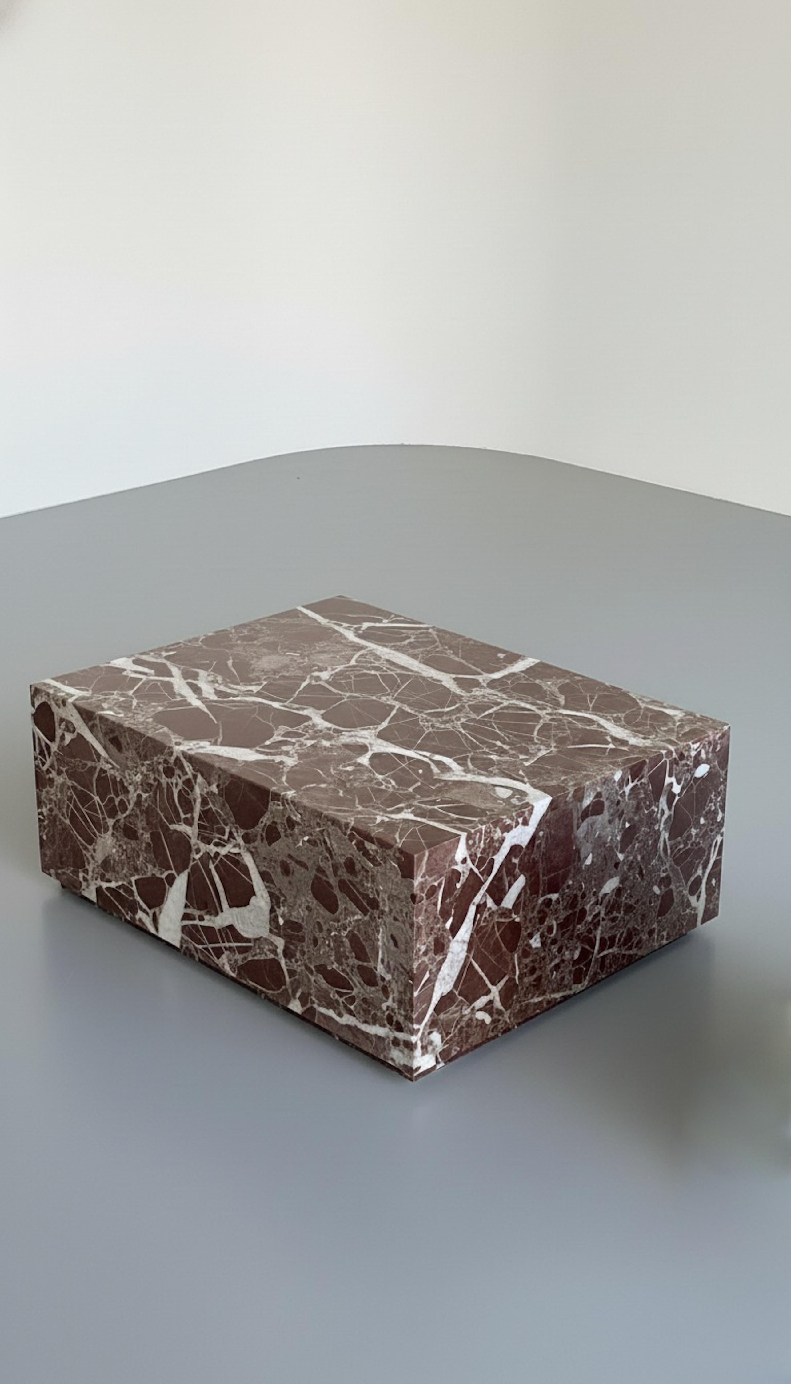 https://a.1stdibscdn.com/set-of-2-rosso-levanto-marble-block-coffee-tables-handcrafted-coffee-table-for-sale-picture-5/f_91932/f_471804421761295604085/WhatsApp_Image_2025_10_23_at_15_26_12_master.jpeg