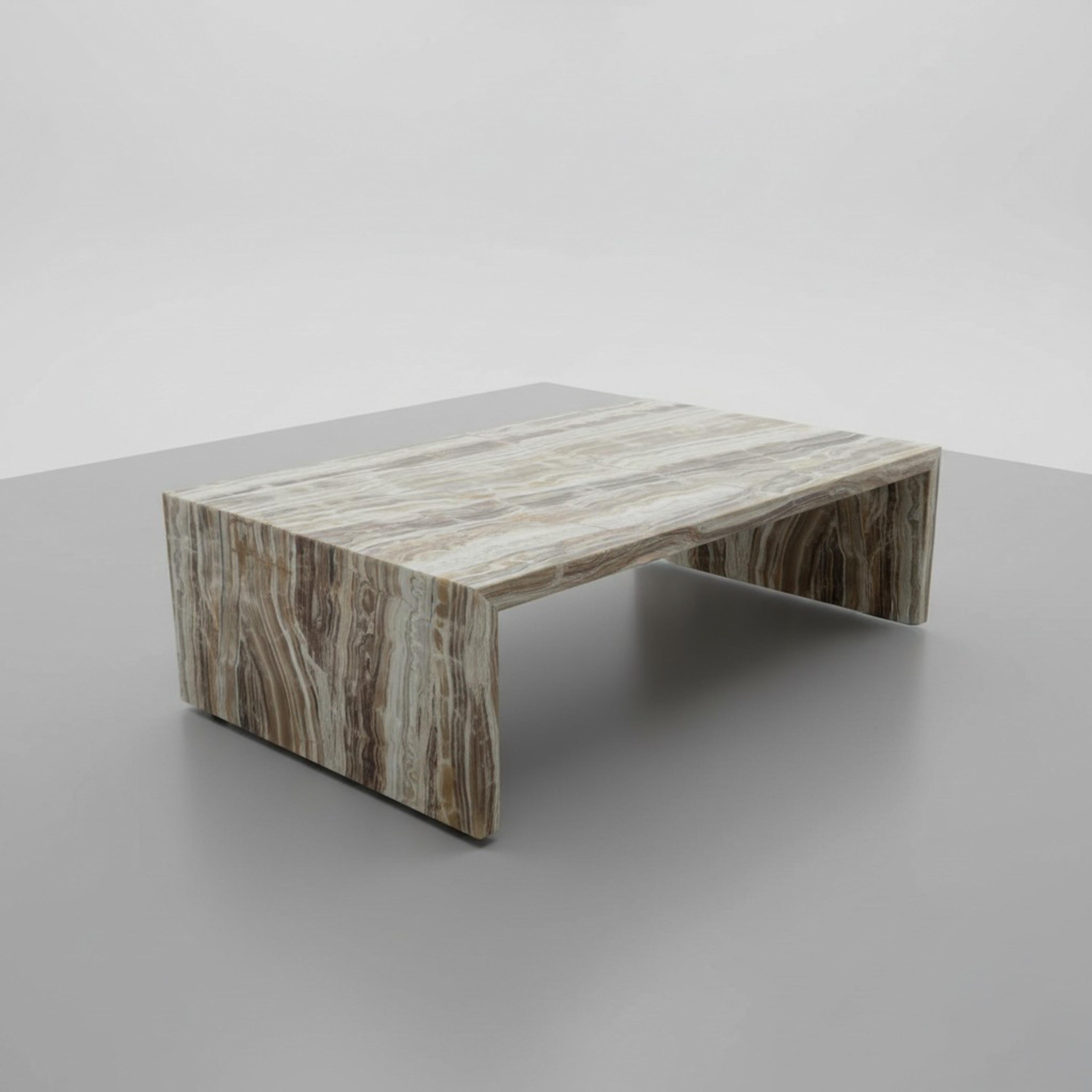 https://a.1stdibscdn.com/sculptural-waterfall-onyx-marble-coffee-table-waterfall-marble-table-for-sale-picture-4/f_91932/f_472831821761823947144/WhatsApp_Image_2025_10_30_at_09_34_21_6__master.jpeg