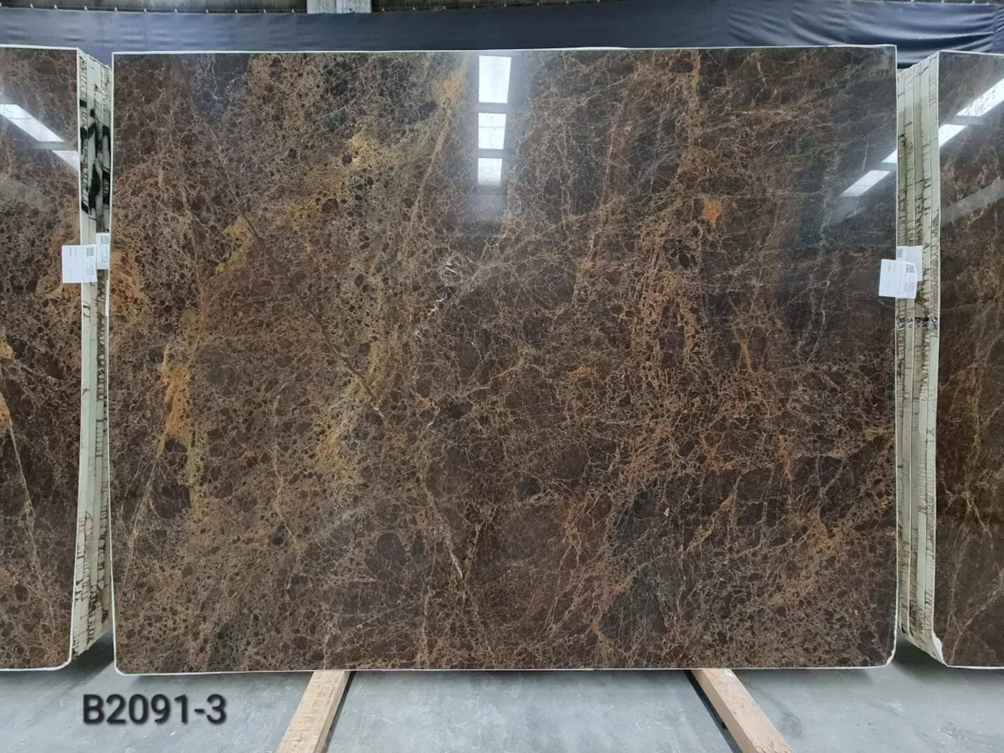 https://a.1stdibscdn.com/spanish-emperador-marble-sculptural-coffee-table-one-of-a-kind-table-for-sale-picture-8/f_91932/f_475083021763037858323/WhatsApp_Image_2025_11_13_at_15_33_02_master.jpeg