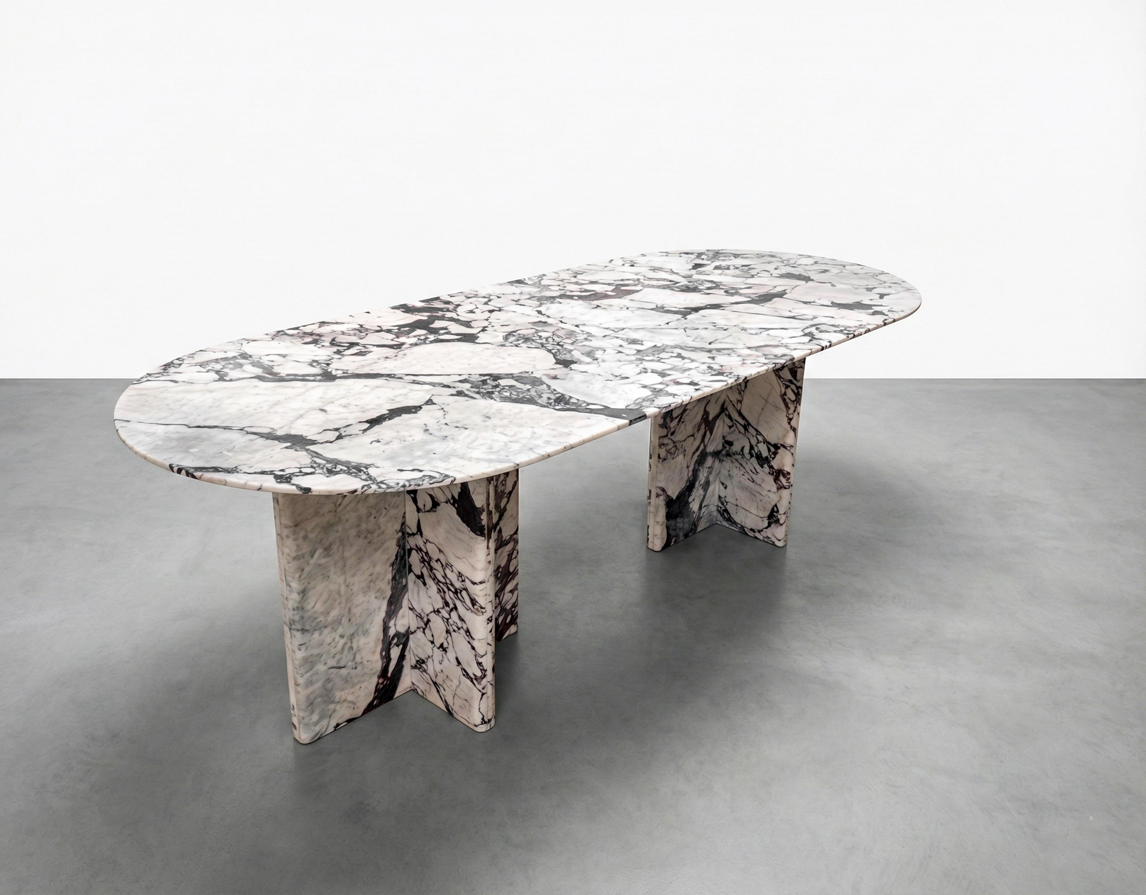 https://a.1stdibscdn.com/calacatta-viola-marble-monolith-dining-table-custom-made-white-marble-table-for-sale-picture-9/f_91932/f_479481121765438068673/WhatsApp_Image_2025_12_11_at_09_59_56_6__master.jpeg