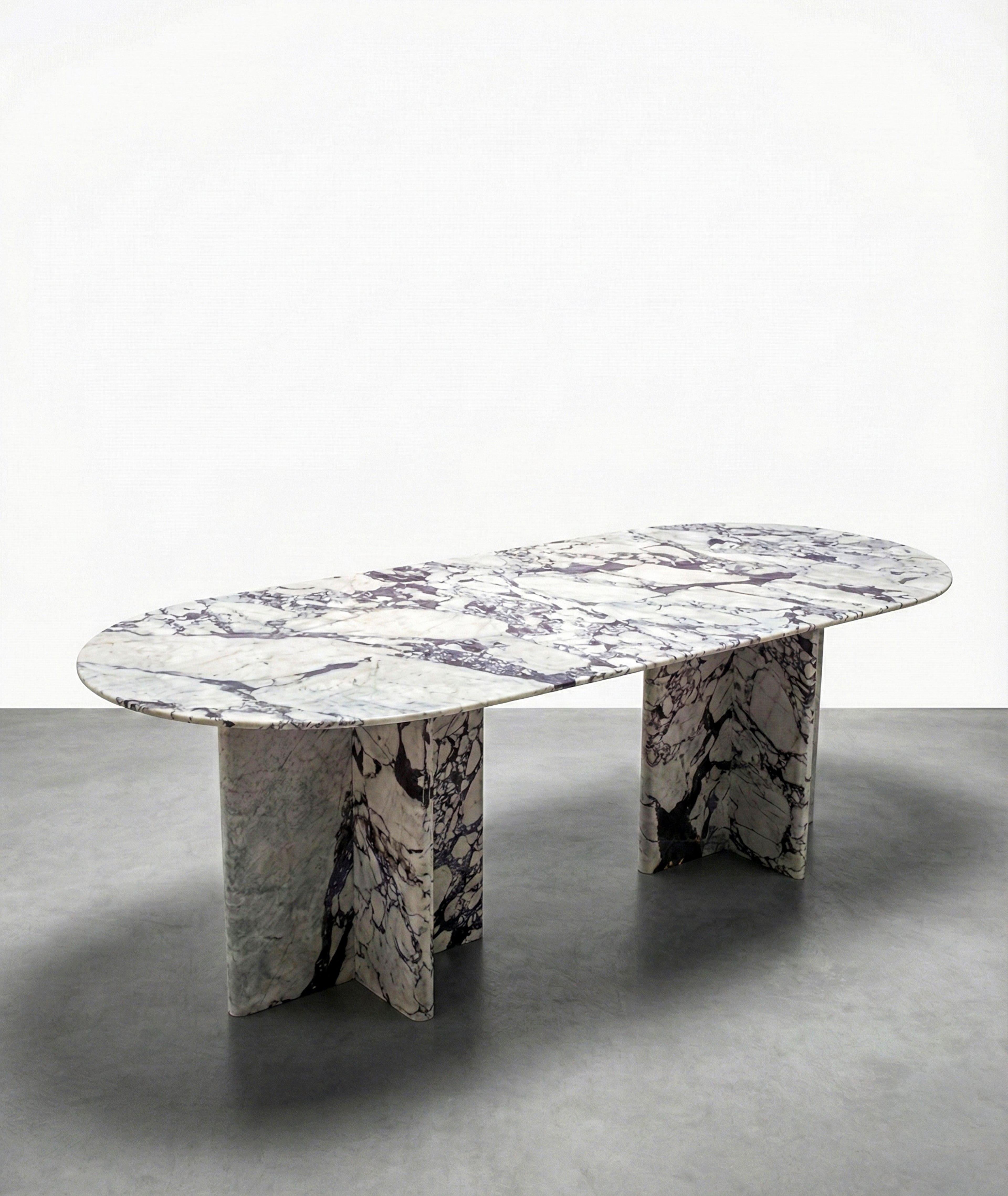 https://a.1stdibscdn.com/calacatta-viola-marble-monolith-dining-table-custom-made-white-marble-table-for-sale-picture-10/f_91932/f_479481121765438068772/WhatsApp_Image_2025_12_11_at_09_59_56_master.jpeg