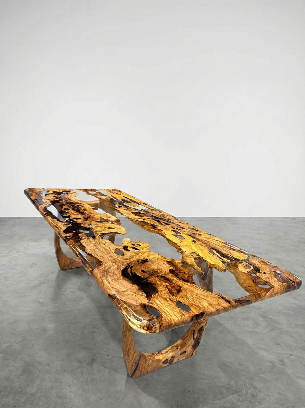 https://a.1stdibscdn.com/handcrafted-live-edge-olive-wood-crystal-clear-epoxy-resin-dining-table-for-sale-picture-2/f_91932/f_483140321768394130824/WhatsApp_Image_2026_01_14_at_15_29_20_1__master.jpeg