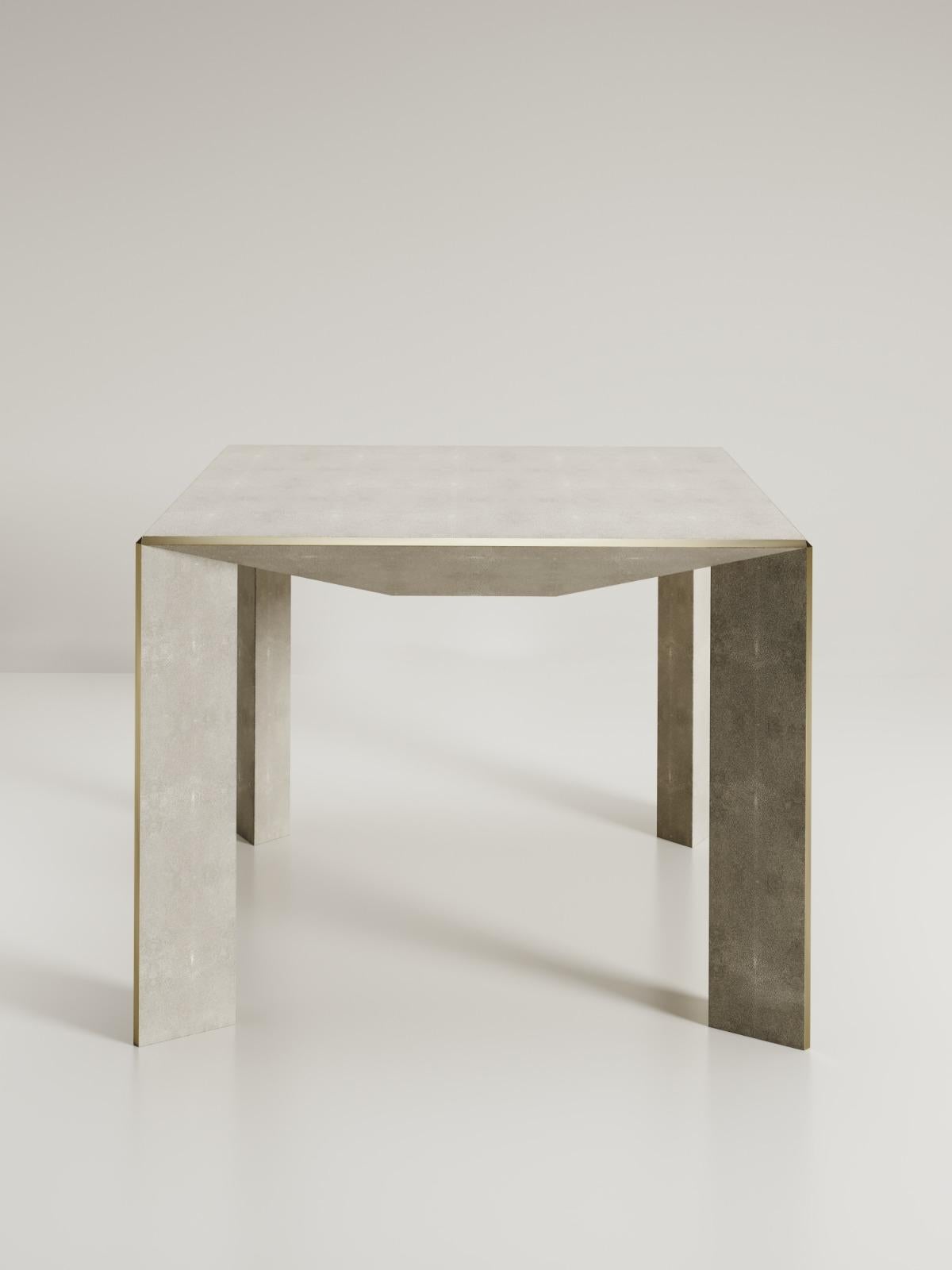 https://a.1stdibscdn.com/shagreen-breakfast-table-with-bronze-patina-brass-accents-ry-augousti-for-sale-picture-5/f_45491/f_483497321768544343957/WhatsApp_Image_2026_01_14_at_19_10_02_master.jpeg