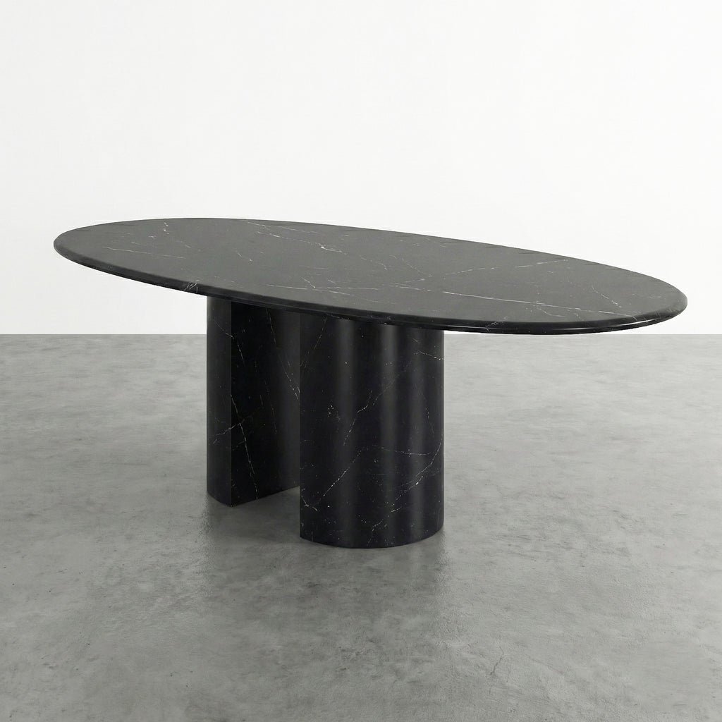 https://a.1stdibscdn.com/alexander-black-marble-dining-table-oval-customizable-marble-table-for-sale-picture-4/f_91932/f_483337221768470410105/WhatsApp_Image_2026_01_15_at_11_38_07_1__master.jpeg
