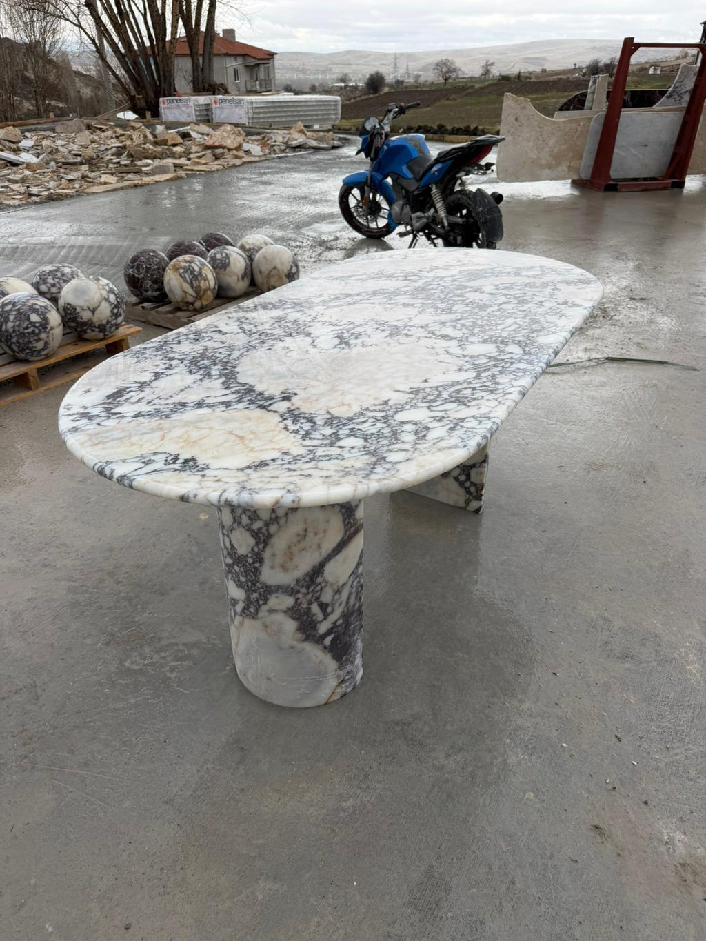 https://a.1stdibscdn.com/modern-calacatta-viola-oval-dining-table-marble-table-top-for-sale-picture-9/f_91932/f_485469321769601050128/WhatsApp_Image_2026_01_28_at_11_56_15_master.jpeg