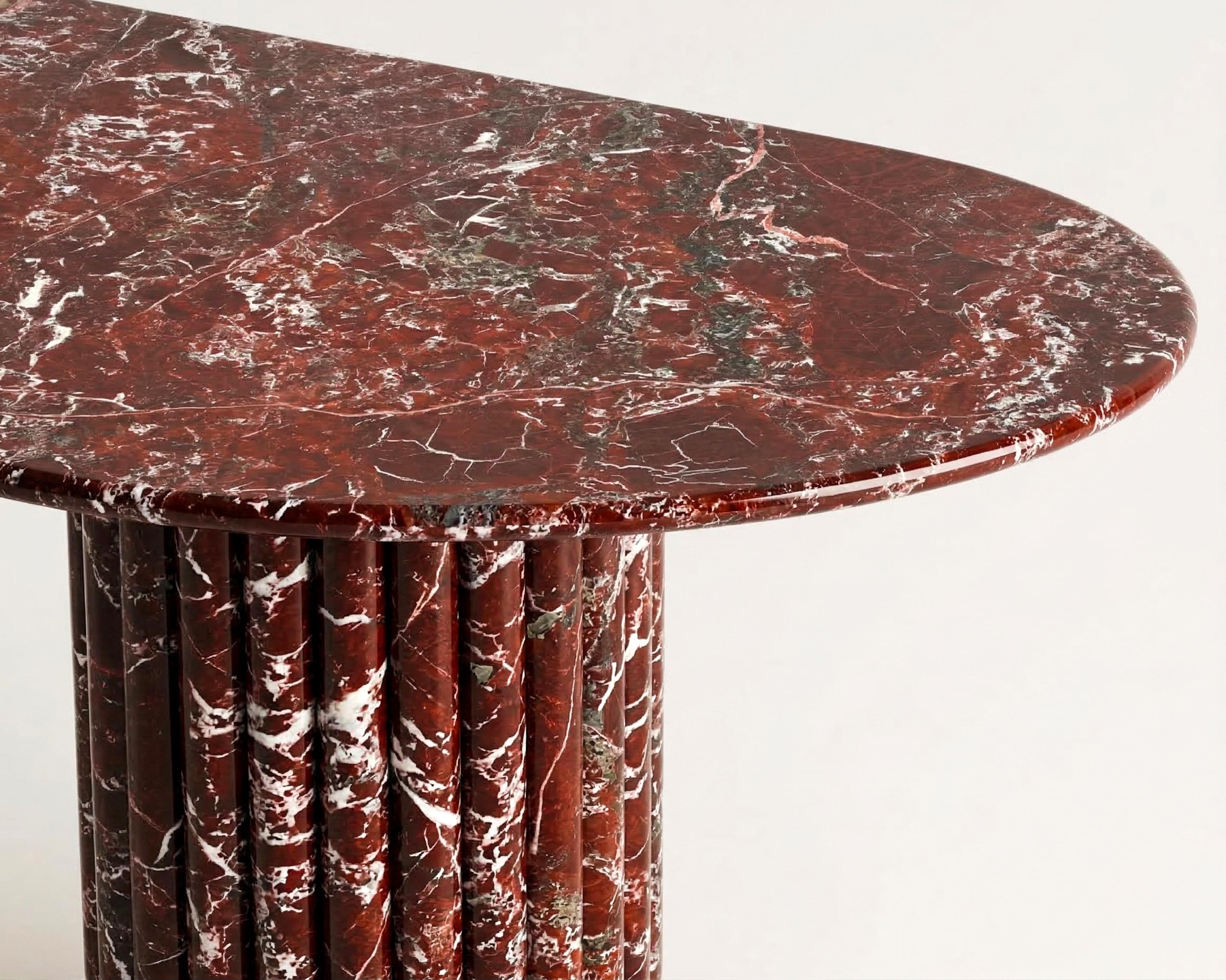 https://a.1stdibscdn.com/rosso-levanto-fluted-base-dining-table-red-marble-solid-table-for-sale-picture-4/f_91932/f_492768021773839661930/WhatsApp_Image_2026_03_18_at_16_11_56_4__master.jpeg