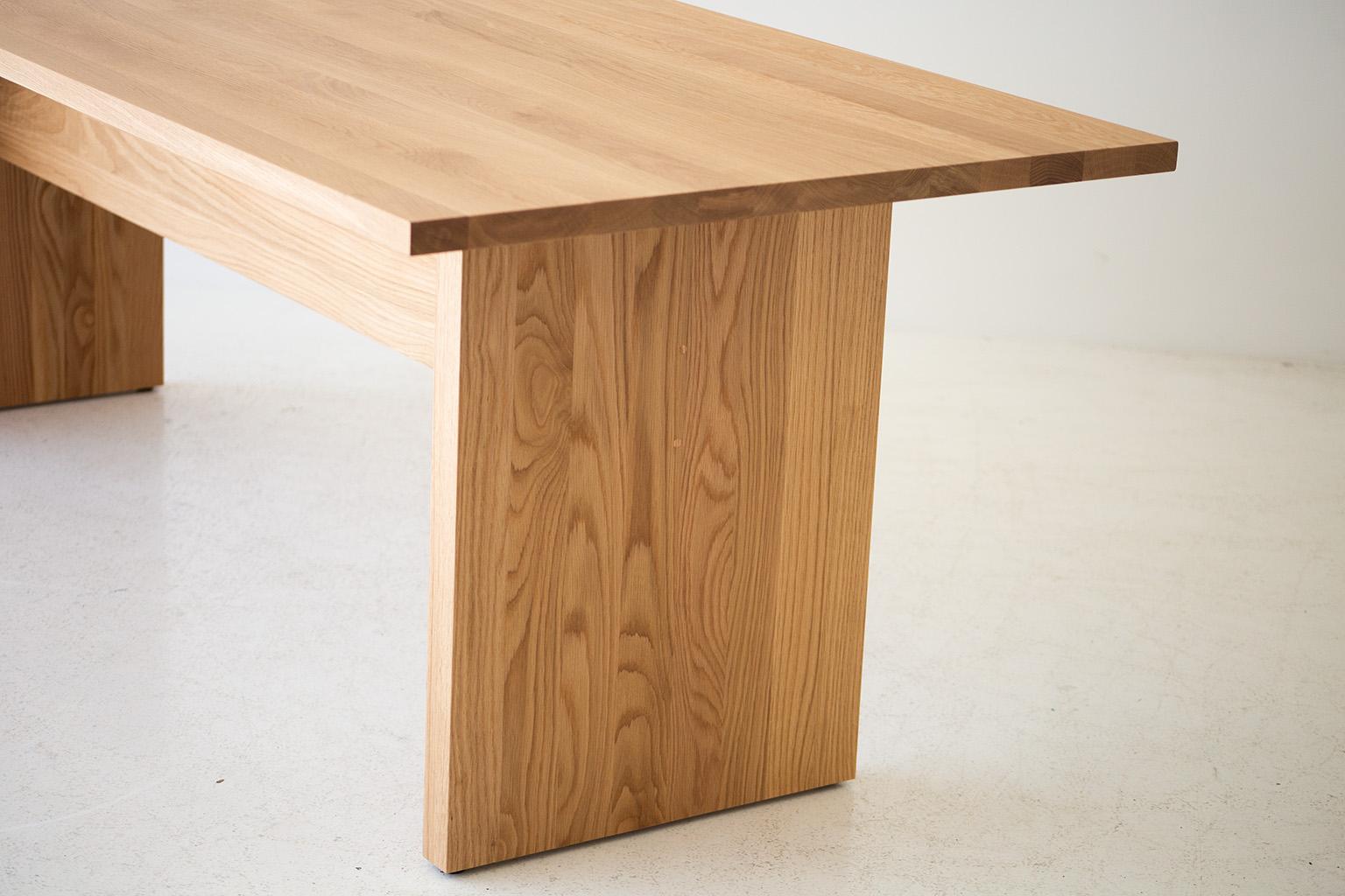 https://a.1stdibscdn.com/white-oak-dining-table-the-toko-for-sale-picture-4/f_9720/f_287278821652976162953/White_Oak_Dining_Table_Toko_04_master.jpg
