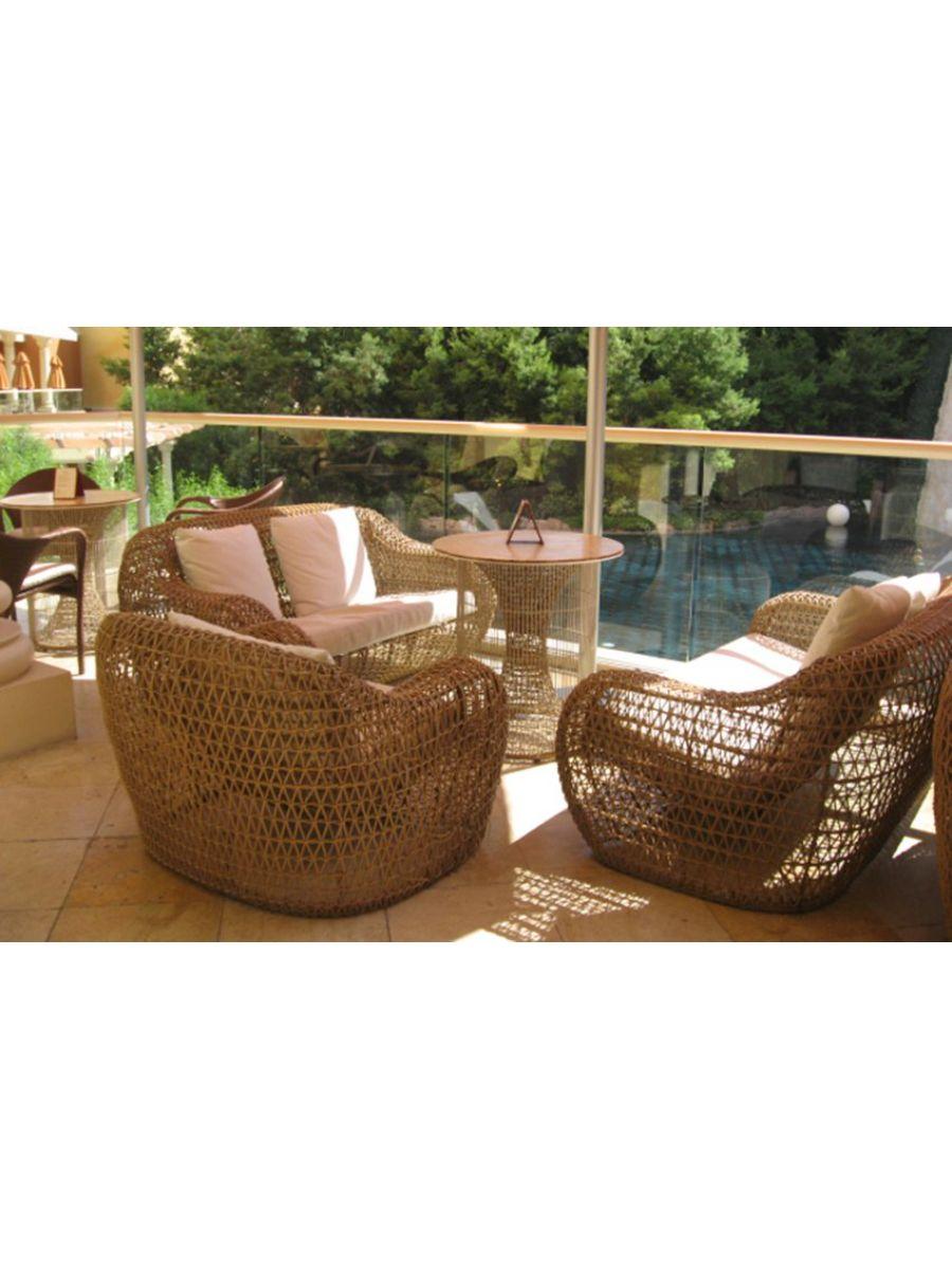 https://a.1stdibscdn.com/indoor-balou-easy-armchair-by-kenneth-cobonpue-for-sale-picture-8/f_12192/f_328118021676569741612/Wynn_10_NW_original_1__master.jpg