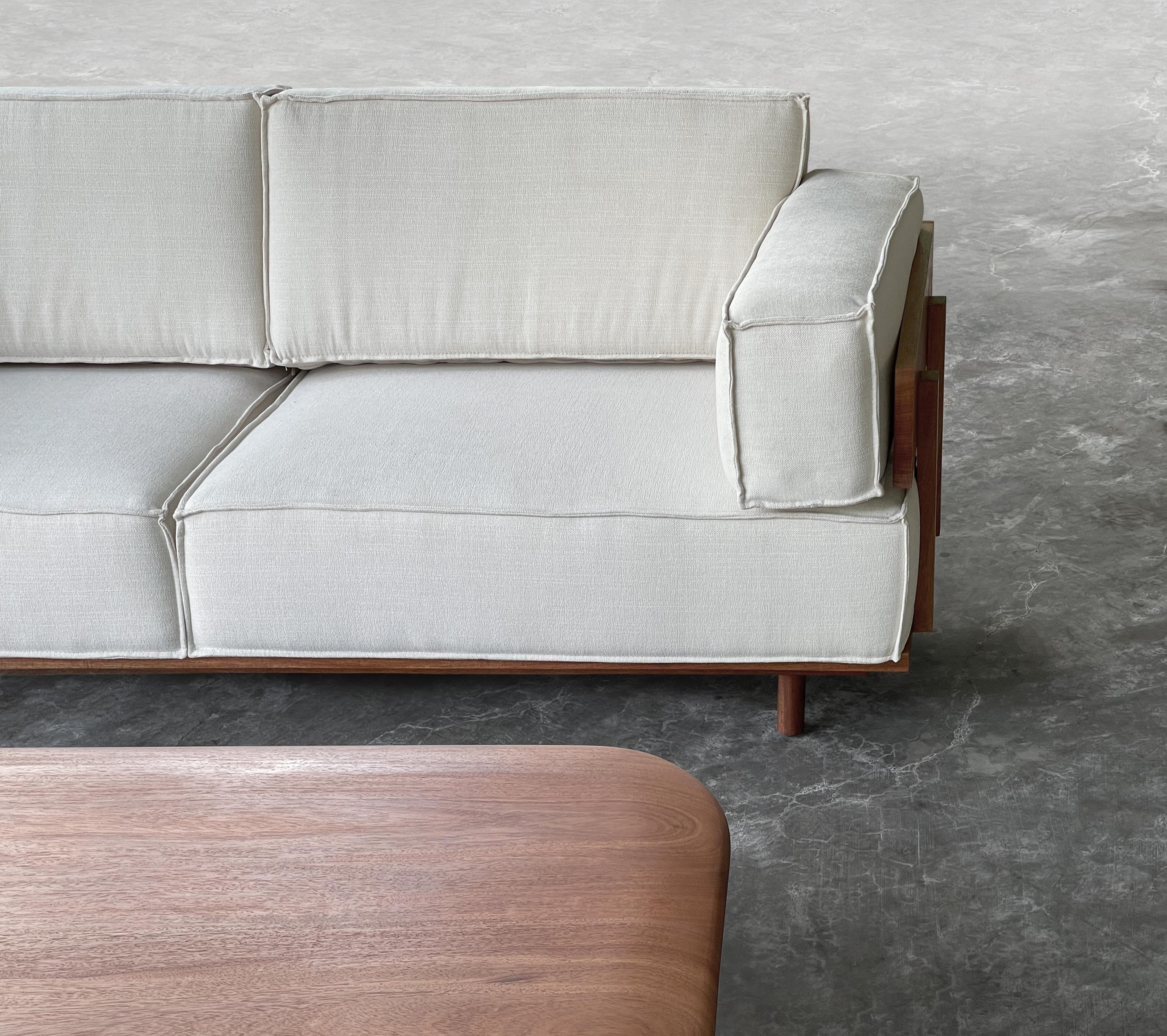 https://a.1stdibscdn.com/oak-and-walnut-xl-sofa-by-onon-details-for-sale-picture-8/f_12192/f_466843721758036261928/XL_Sofa_Supportive_7_master.jpg