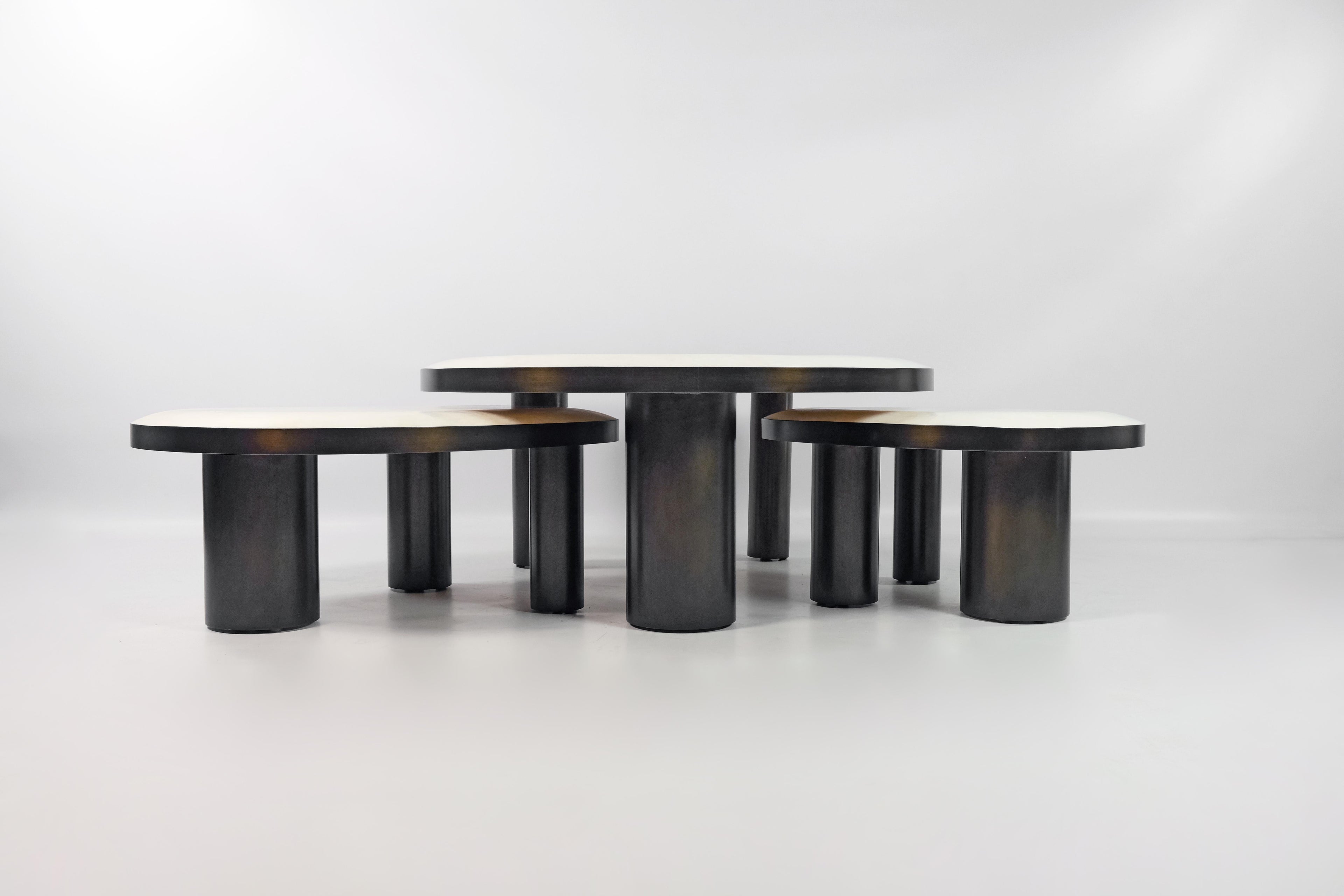 https://a.1stdibscdn.com/set-of-organic-coffee-tables-in-rock-crystal-and-bronzed-finish-by-ginger-brown-for-sale-picture-3/f_56622/f_423880221732101394723/XT3X5461_master.JPG