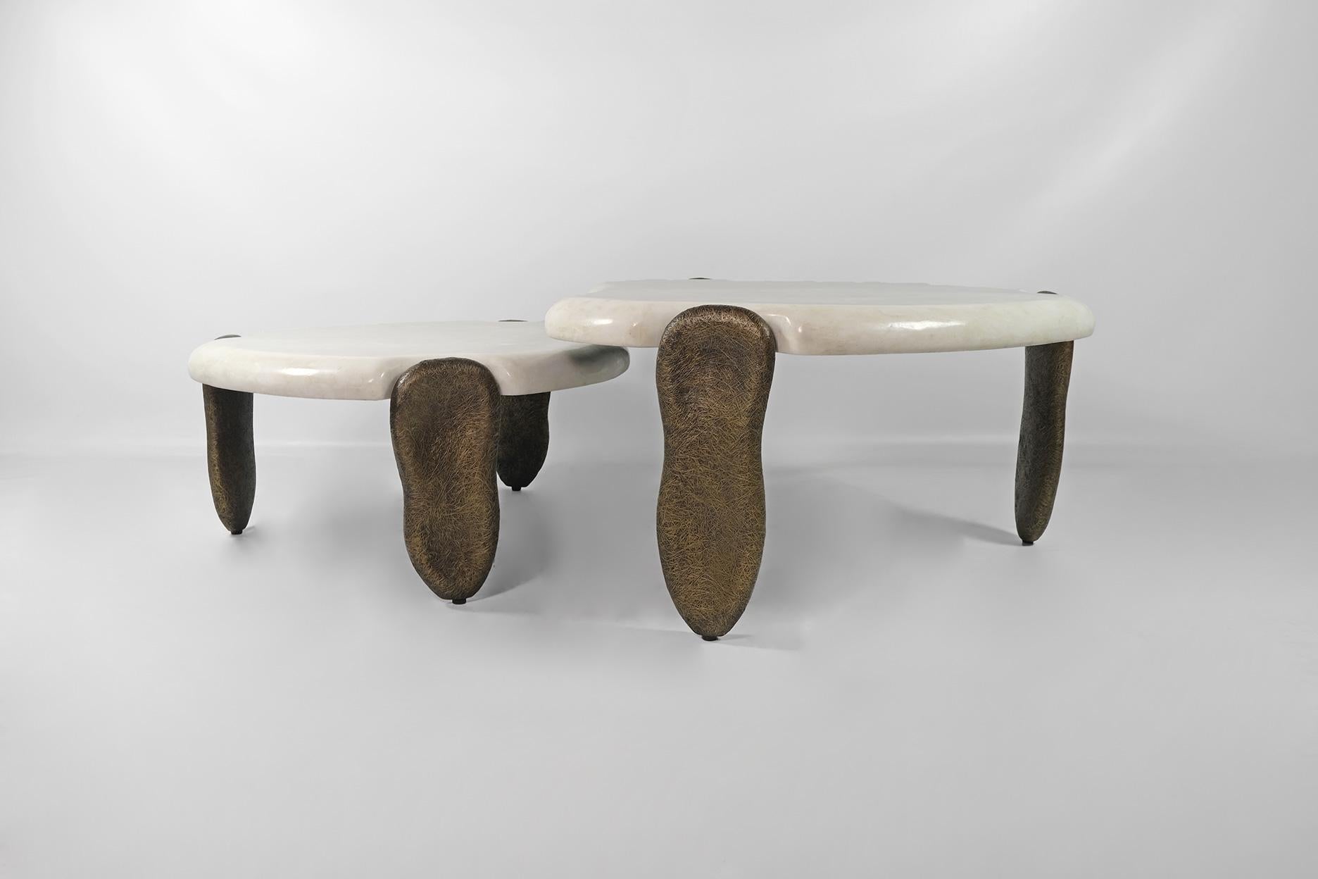 https://a.1stdibscdn.com/set-of-organic-coffee-tables-in-rock-crystal-and-bronze-finish-by-ginger-brown-for-sale-picture-5/f_56622/f_444097821744035586564/XT3X8377fhd_master.jpg