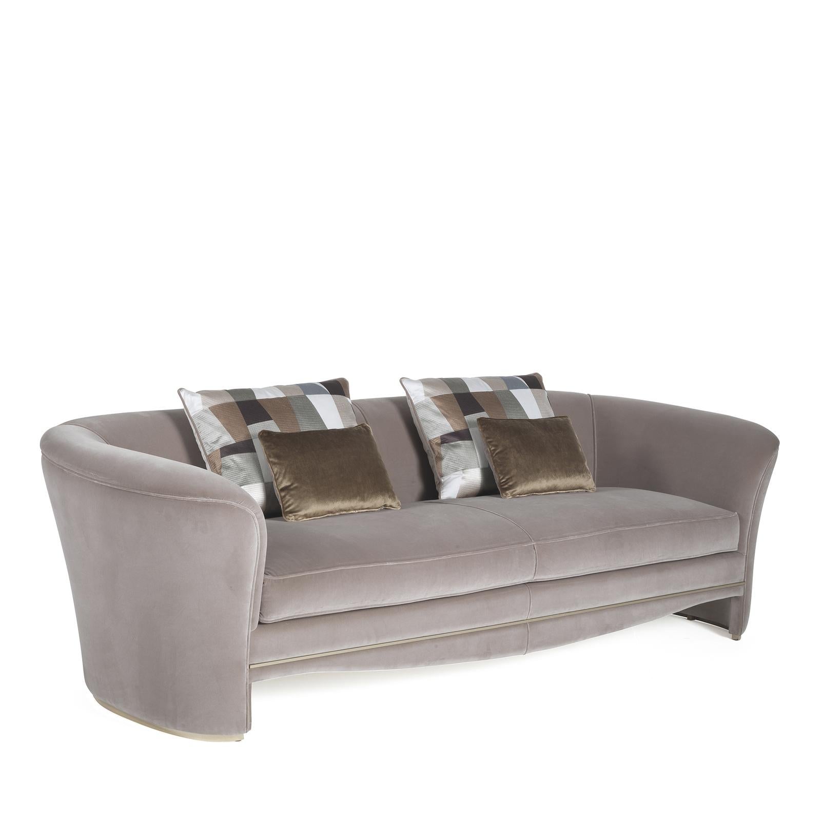https://a.1stdibscdn.com/herman-sofa-for-sale-picture-2/12330573/f_196795321593506607633/ZABOMB_086_A20180627_22179_8hm9gi_master.jpg