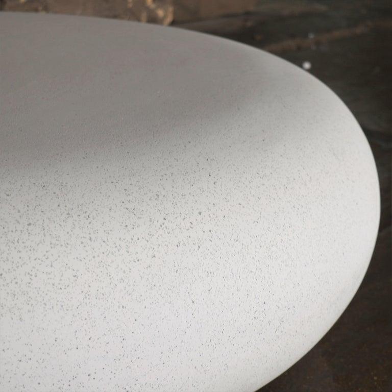 https://a.1stdibscdn.com/cast-resin-pebble-low-table-by-zachary-a-design-for-sale-picture-12/f_32531/f_97657611756308381449/ZBT416_SQUARE_WHITE_STONE_2_master_master.jpg