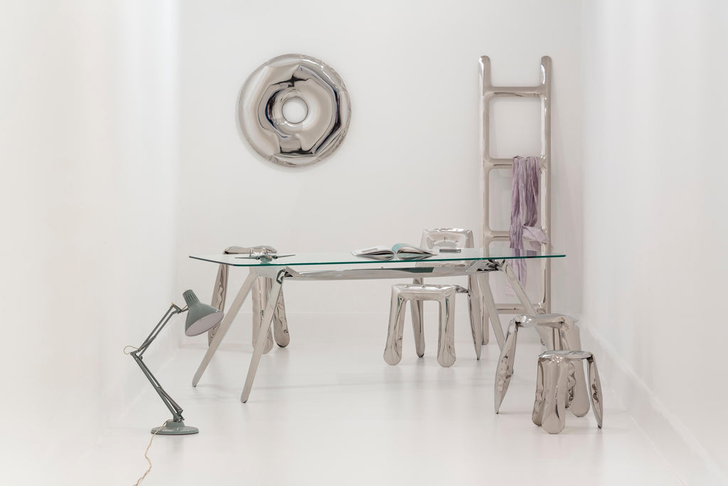 https://a.1stdibscdn.com/chippensteel-05-polished-stainless-steel-seating-by-zieta-for-sale-picture-2/12330573/f_201830721597222328630/ZET002_2_master.jpg
