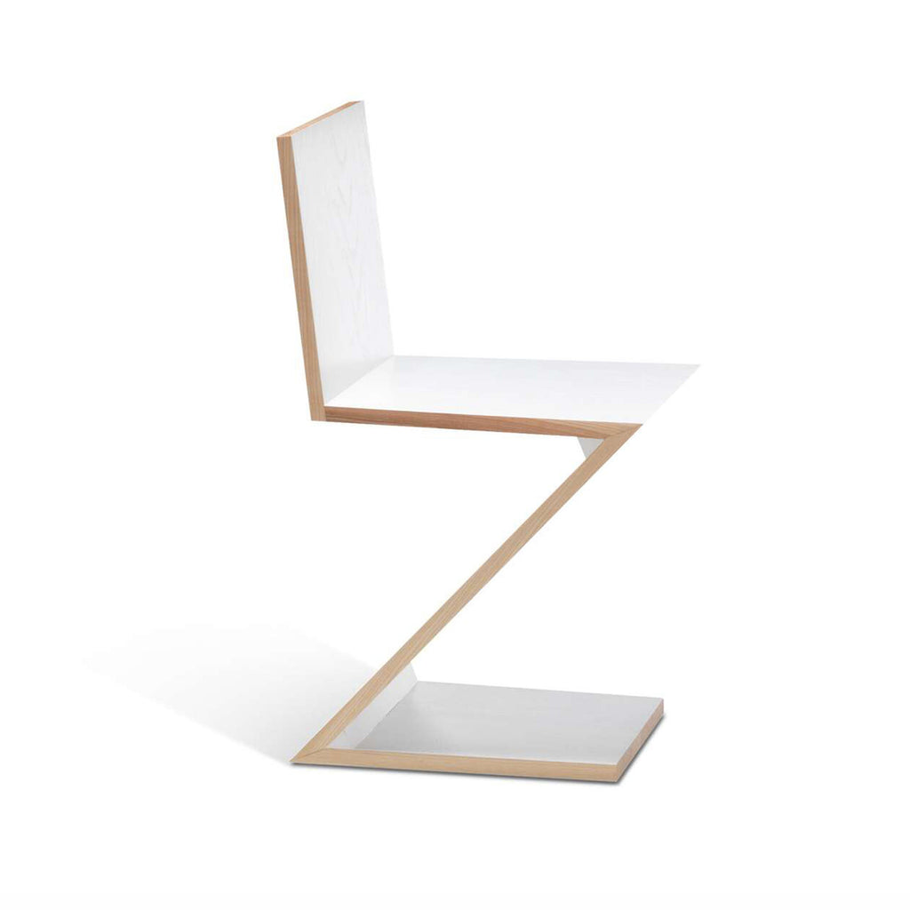 https://a.1stdibscdn.com/set-of-two-zig-zag-chair-by-gerrit-thomas-rietveld-for-cassina-for-sale-picture-4/f_14272/f_278123521647423664812/ZIGZAGB1_master.jpg