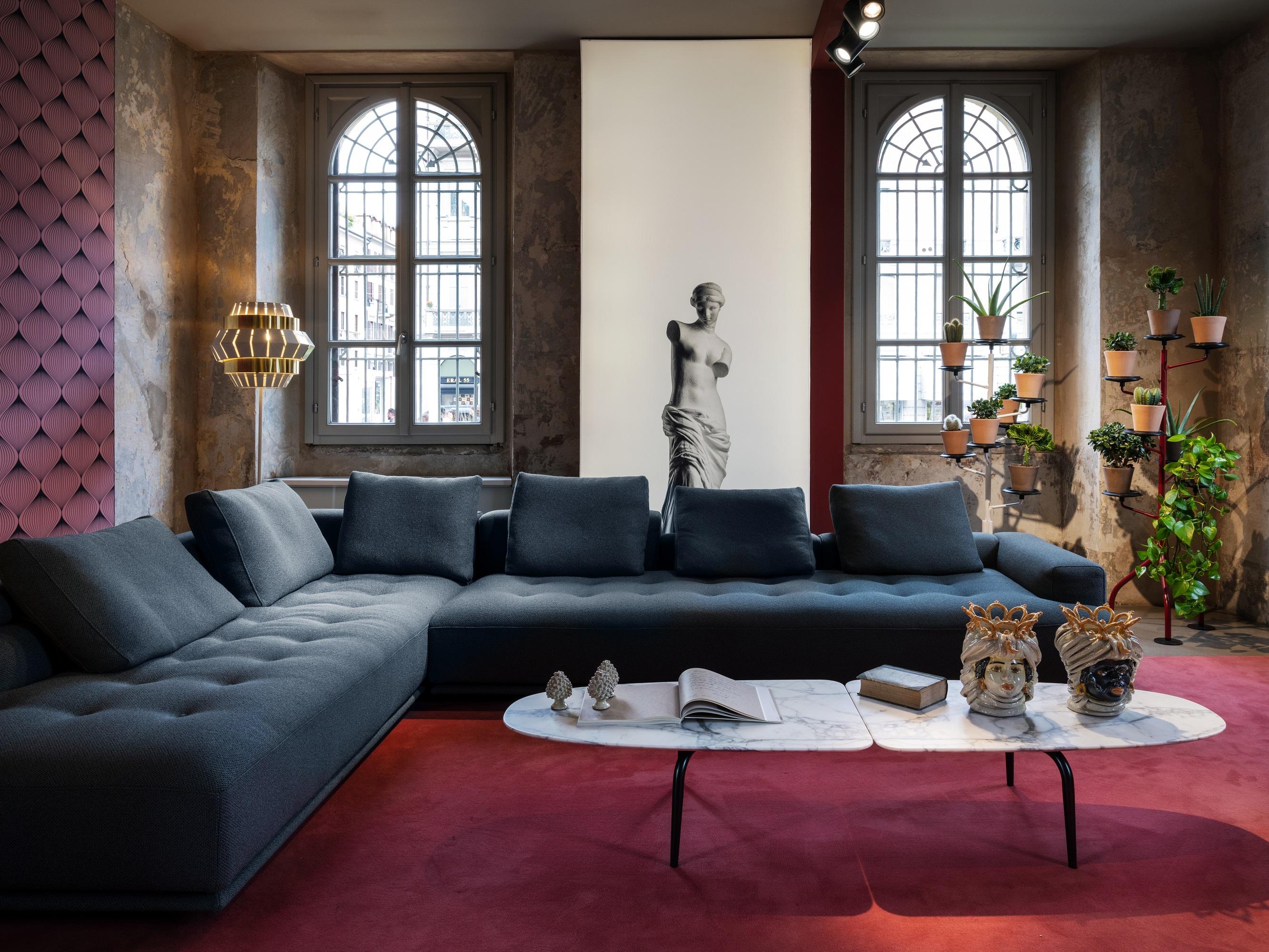 https://a.1stdibscdn.com/zanotta-shiki-sofa-in-quinoa-fabric-with-wooden-base-by-damian-williamson-for-sale-picture-3/22569652/f_288770221653907051881/Zanotta_UrbanPassion_Fuorisalone2019_10_master.jpg