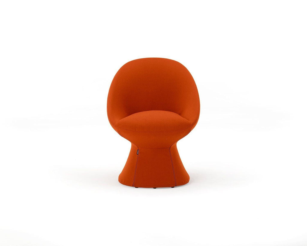 https://a.1stdibscdn.com/customizable-zanotta-giuno-chair-by-calvi-brambilla-for-sale-picture-8/f_44652/f_414502821726168313046/Zanotta_poltroncina_Giuno2040IP01_Terso32934_master.jpg