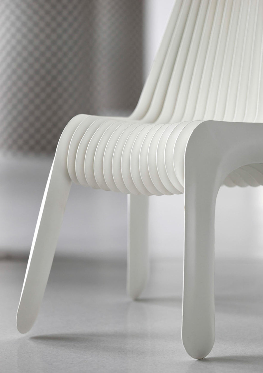 https://a.1stdibscdn.com/steel-in-rotation-chair-by-zieta-polished-stainless-steel-for-sale-picture-3/f_31233/f_348056421686925788783/Zieta_SIR_Chair_white_matt_RAL_9010_Zieta_Collectio_1_master.jpg