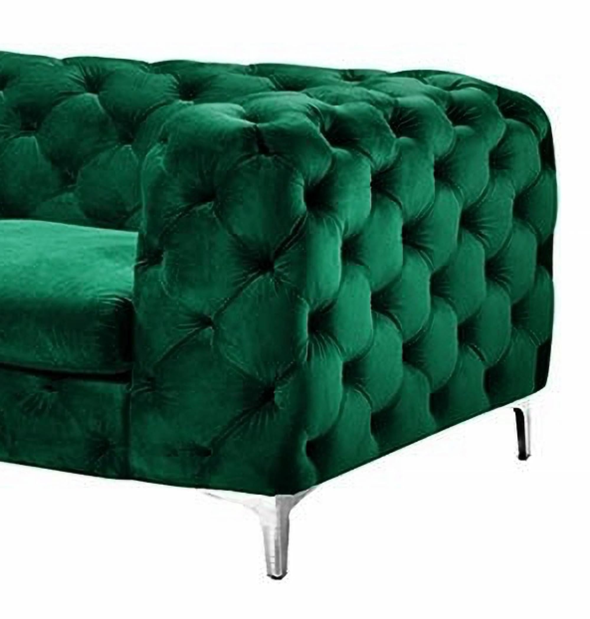 https://a.1stdibscdn.com/chester-2-seater-sofa-green-velvet-new-for-sale-picture-3/f_57792/f_336776621680783088812/ab8a11dc_7d2b_486b_8f16_ac2bf69d9dd1_master.jpg