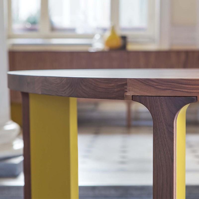 https://a.1stdibscdn.com/contemporary-dining-table-in-yellow-lacquer-and-walnut-for-sale-picture-4/f_27693/f_289481221656094697224/acro_bat_002_dining_table_4_master.jpg