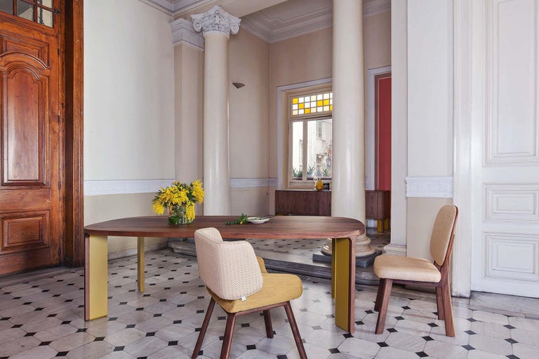 https://a.1stdibscdn.com/oval-oak-dining-table-with-yellow-lacquered-legs-sotiris-lazou-design-studio-for-sale-picture-4/f_27693/f_487330821770672375624/acro_bat_002_mob_011_acro_010_fam_g_arcit18_master.jpg?width=768