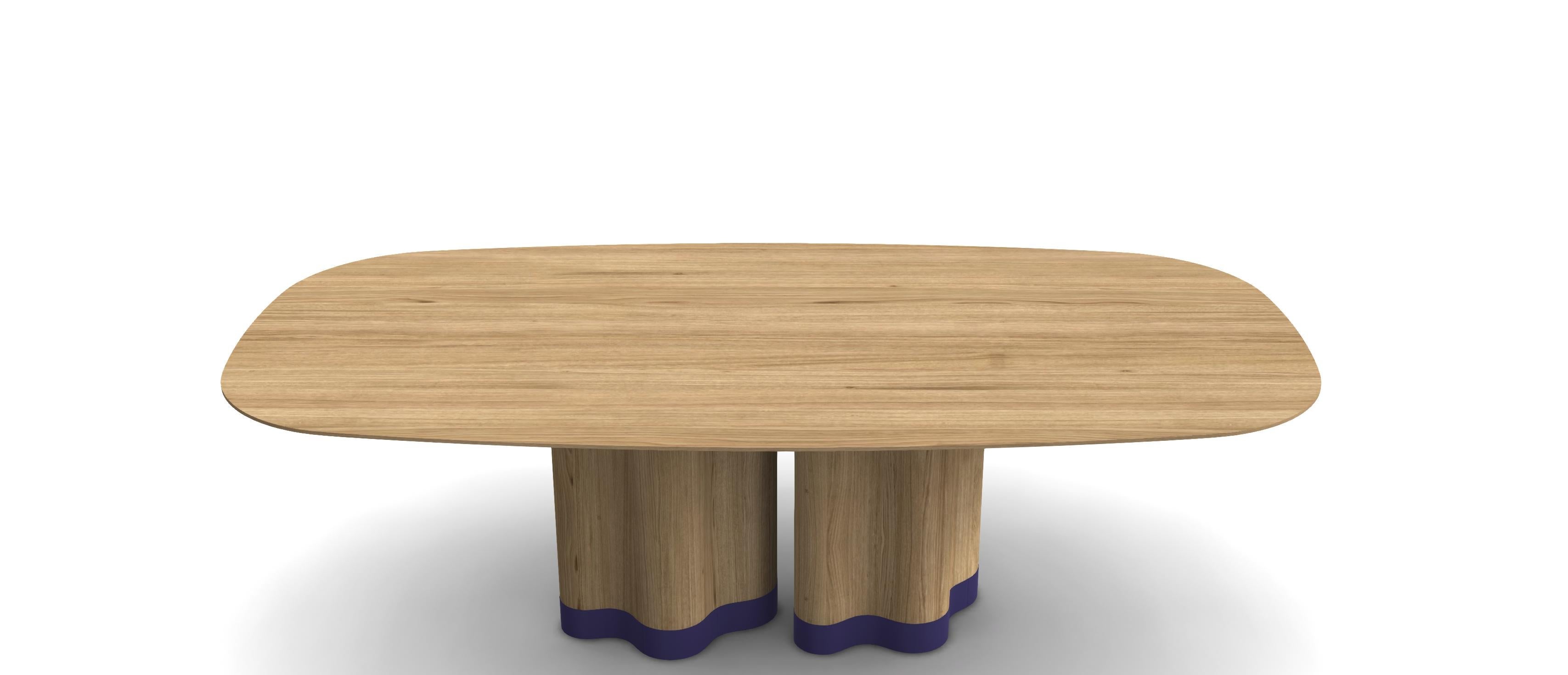 https://a.1stdibscdn.com/shaped-oval-table-in-solid-wood-or-lacquered-base-and-top-for-sale-picture-3/f_27693/f_449632521746960727344/al2_Configuration_2025_5_11_3_17_48_7__master.jpeg
