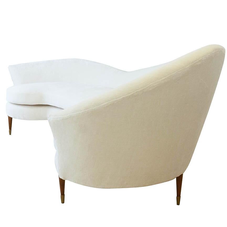 https://a.1stdibscdn.com/large-curved-modern-white-velvet-sofa-for-sale-picture-3/f_21233/f_335280221680020270196/alice_sofa_white_542_master.jpeg