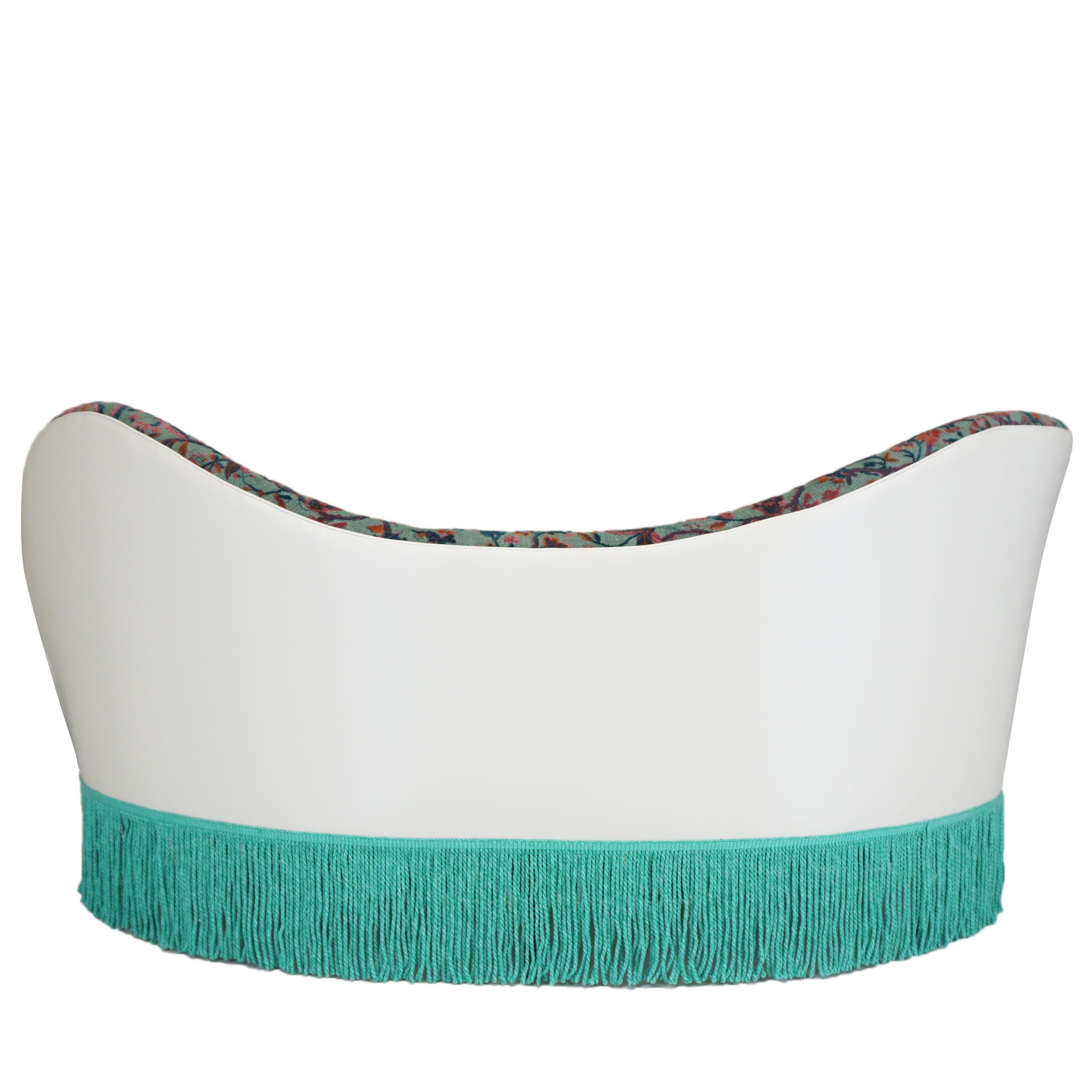 https://a.1stdibscdn.com/curvy-modern-banquette-with-botanical-velvet-for-sale-picture-13/f_21233/f_169595221574285496491/alizonbanquette_back_master.jpg
