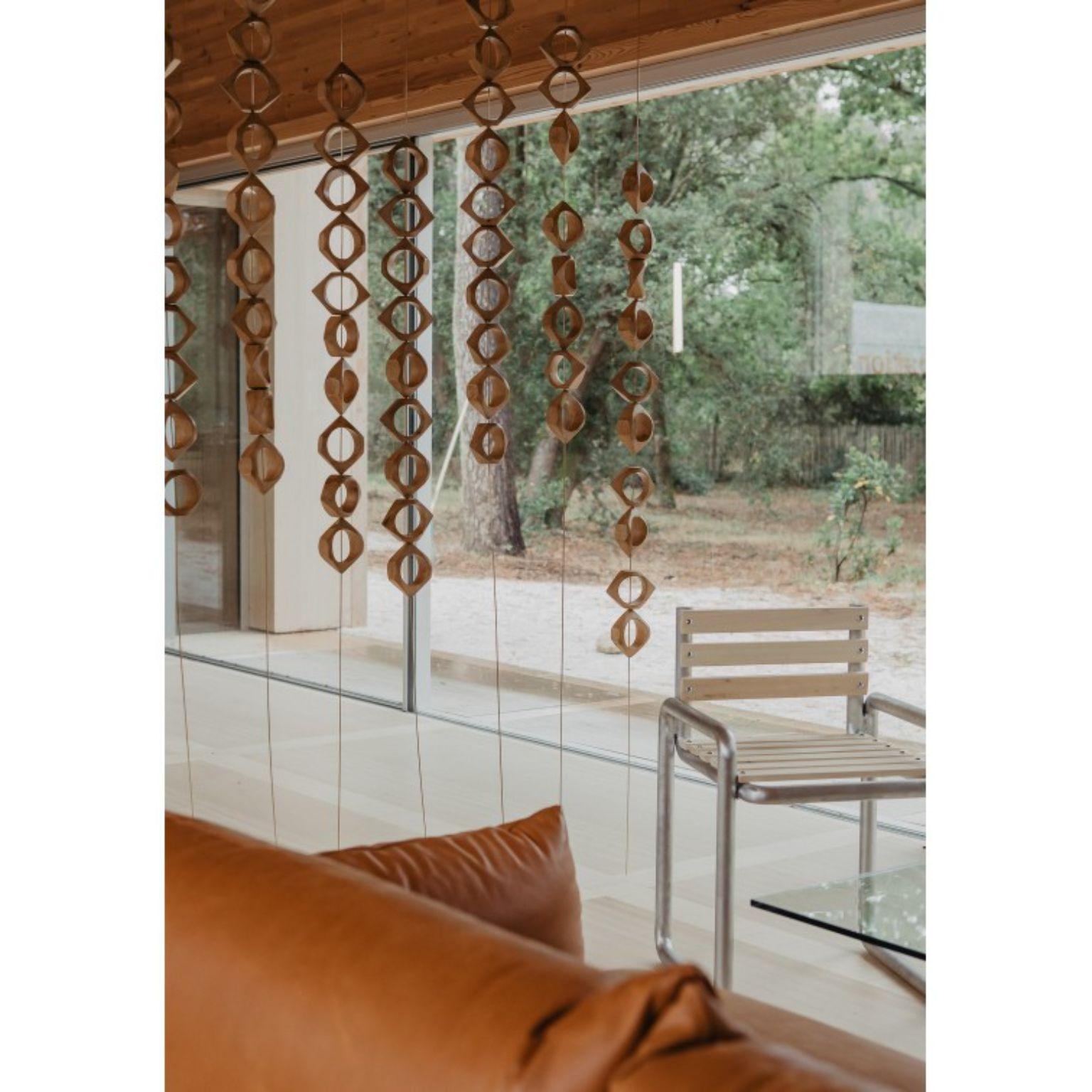 https://a.1stdibscdn.com/aluminum-chair-by-mylene-niedzialkowski-for-sale-picture-5/f_12192/f_367650821698153712133/aluminium_chair_2__master.jpg