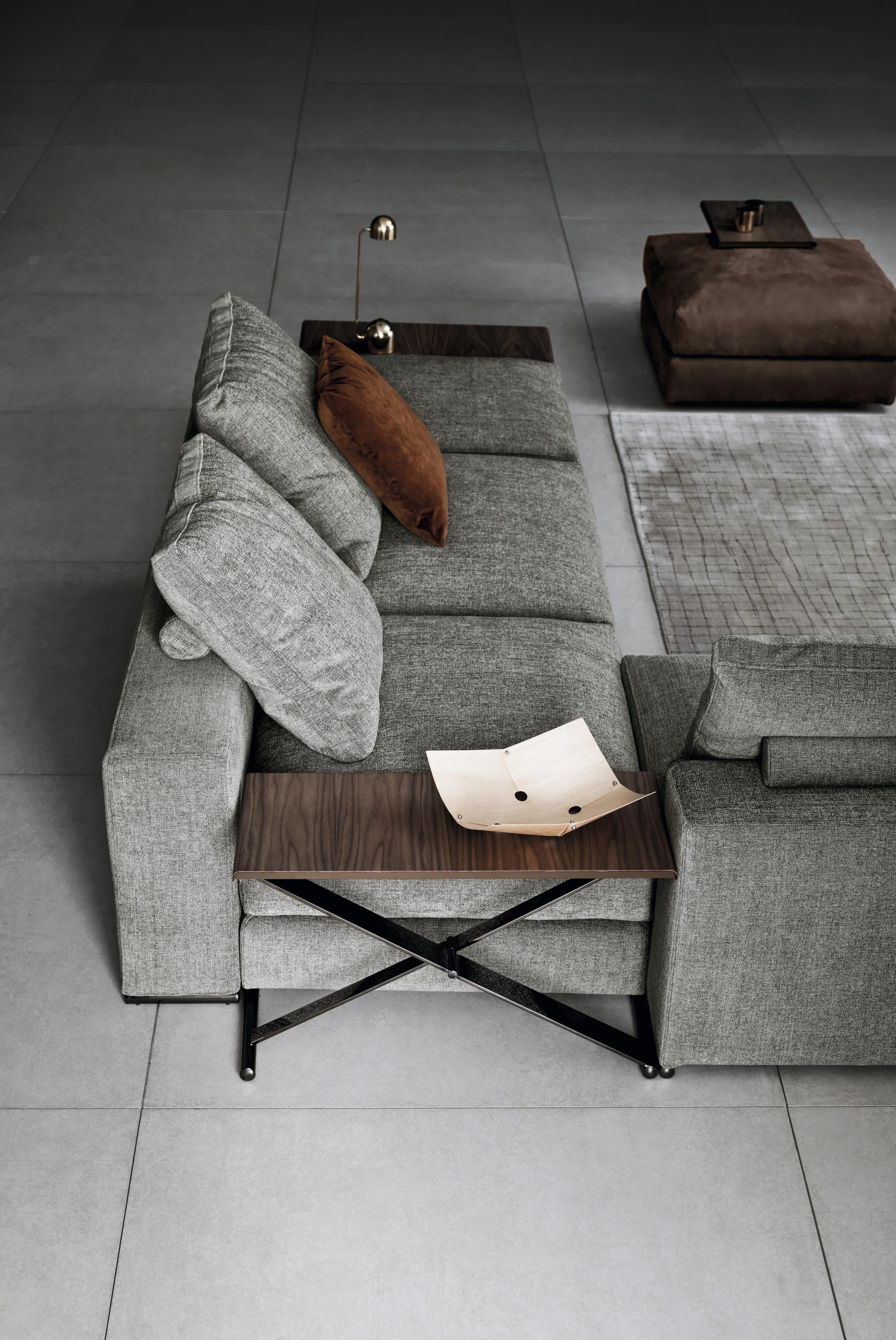 https://a.1stdibscdn.com/ananta-class-23-extra-large-sofa-in-lusso-upholstery-and-corten-by-sergio-bicego-for-sale-picture-4/22569652/f_265733521639714798911/ananta_class_saba_3_master.jpg