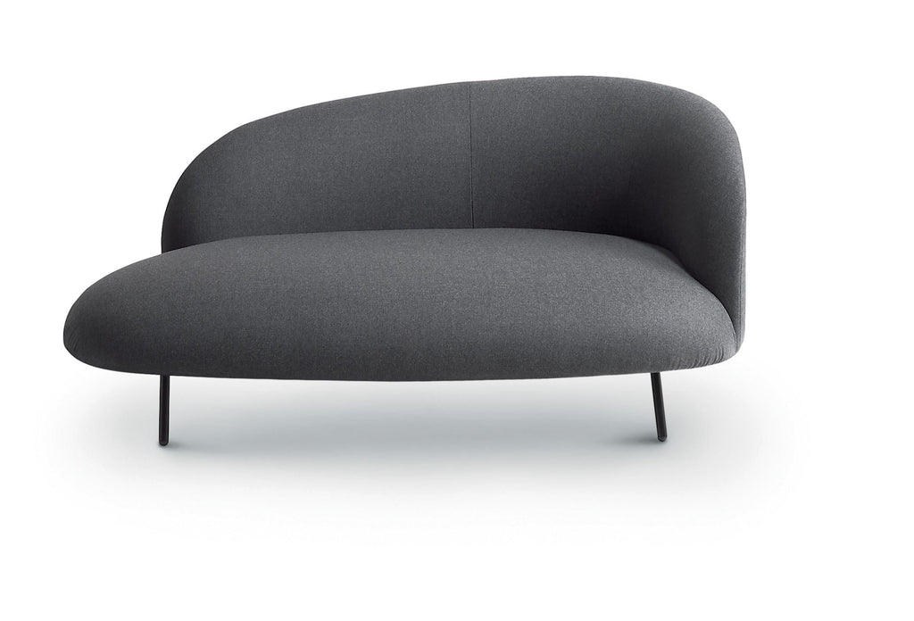 https://a.1stdibscdn.com/arflex-bonsai-sofa-in-lama-grey-fabric-by-claesson-koivisto-rune-for-sale-picture-2/12330573/f_206766621600757523532/arflex_Bonsai_deign_Claesson_Koivisto_Rune1_1__master.jpg