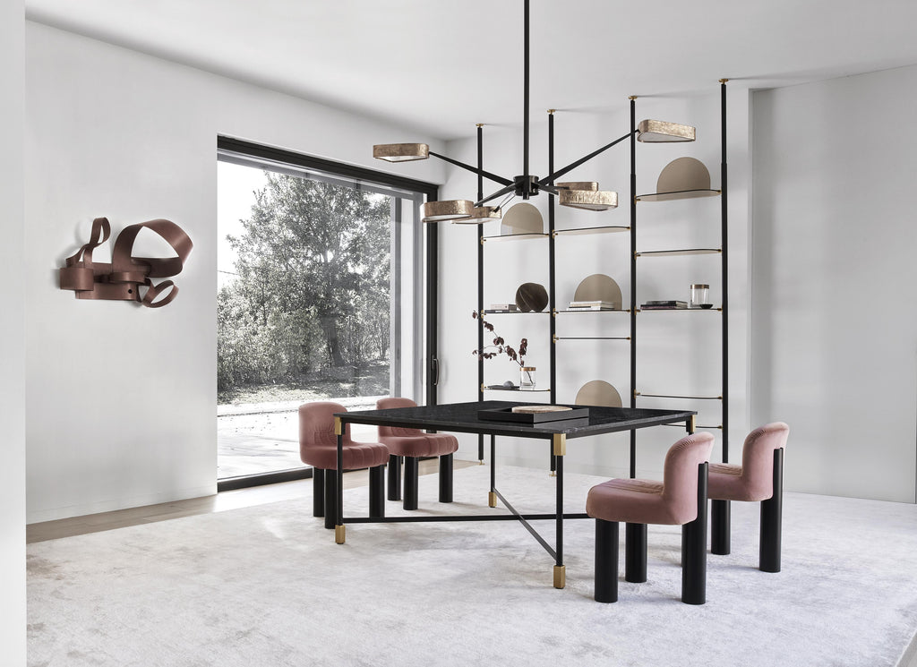 https://a.1stdibscdn.com/arflex-botolo-high-back-armchair-in-black-fur-and-black-metal-legs-by-cini-boeri-for-sale-picture-7/12330573/f_206761421600754543962/arflex_Botolo_design_Cini_Boeri_amb_2_1__master.jpg