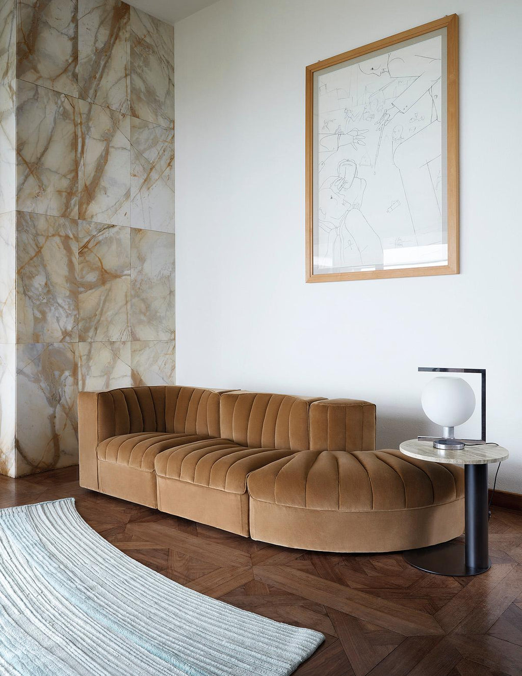 https://a.1stdibscdn.com/tito-agnoli-9000-4-seater-sofa-1969-for-arflex-312cm-for-sale-picture-5/f_58922/f_401481421718196453338/arflex_location_325_master.jpeg
