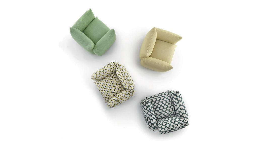 https://a.1stdibscdn.com/arflex-marenco-outdoor-armchair-by-mario-marenco-for-sale-picture-3/f_16392/f_455177421750315231385/arflex_marenco_armchair_8B_master.jpg