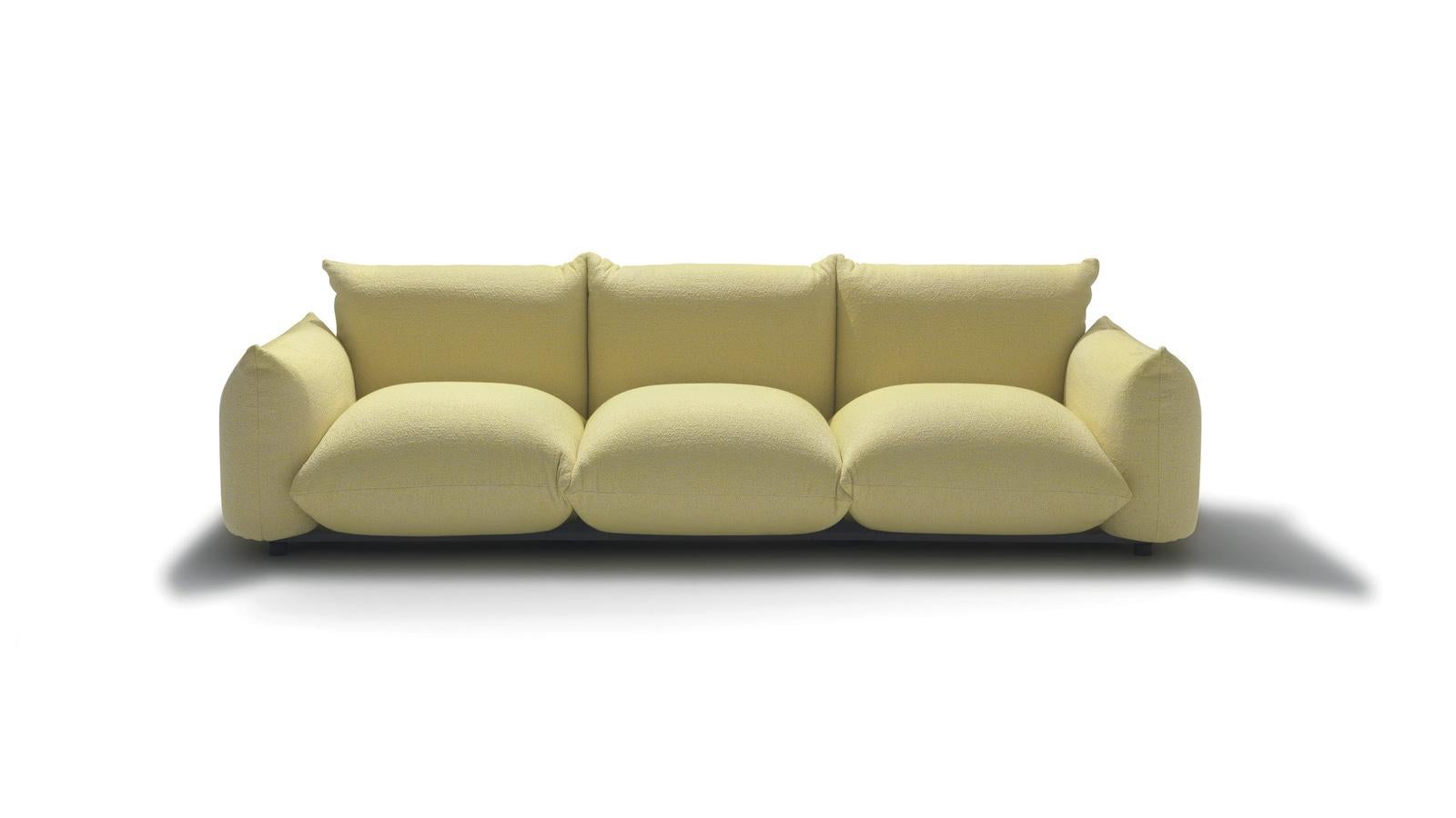 https://a.1stdibscdn.com/arflex-marenco-188-outdoor-sofa-by-mario-marenco-for-sale-picture-10/f_16392/f_455177121750314524093/arflex_marenco_sofa_outdoor_1B_master.jpg