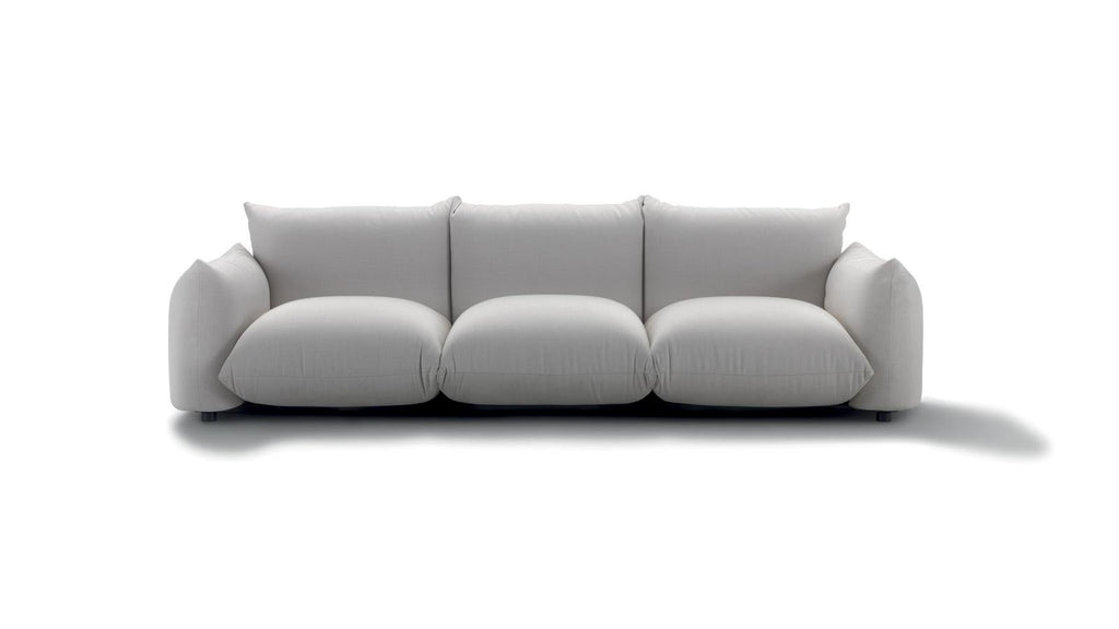 https://a.1stdibscdn.com/arflex-marenco-188-outdoor-sofa-by-mario-marenco-for-sale-picture-8/f_16392/f_455177121750314523494/arflex_marenco_sofa_outdoor_3_master.jpg