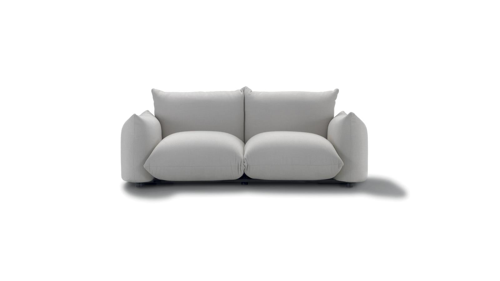 https://a.1stdibscdn.com/arflex-marenco-188-outdoor-sofa-by-mario-marenco-for-sale-picture-6/f_16392/f_455177121750314522912/arflex_marenco_sofa_outdoor_5_master.jpg