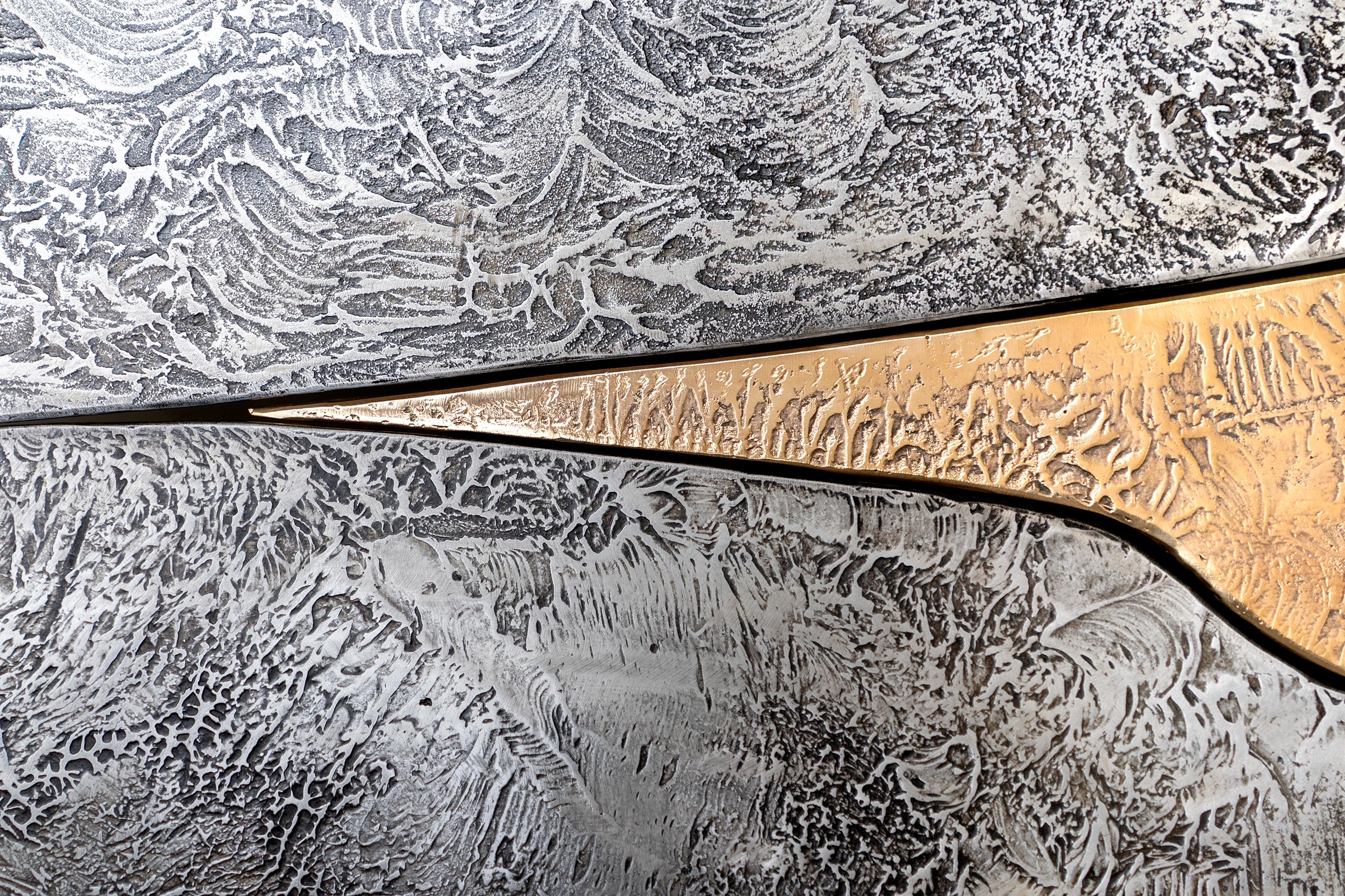 https://a.1stdibscdn.com/modern-dining-table-soft-shape-handmade-cast-aluminium-bronze-for-dilmos-for-sale-picture-7/f_55232/f_340506321682783894676/atavola_5_master.jpg