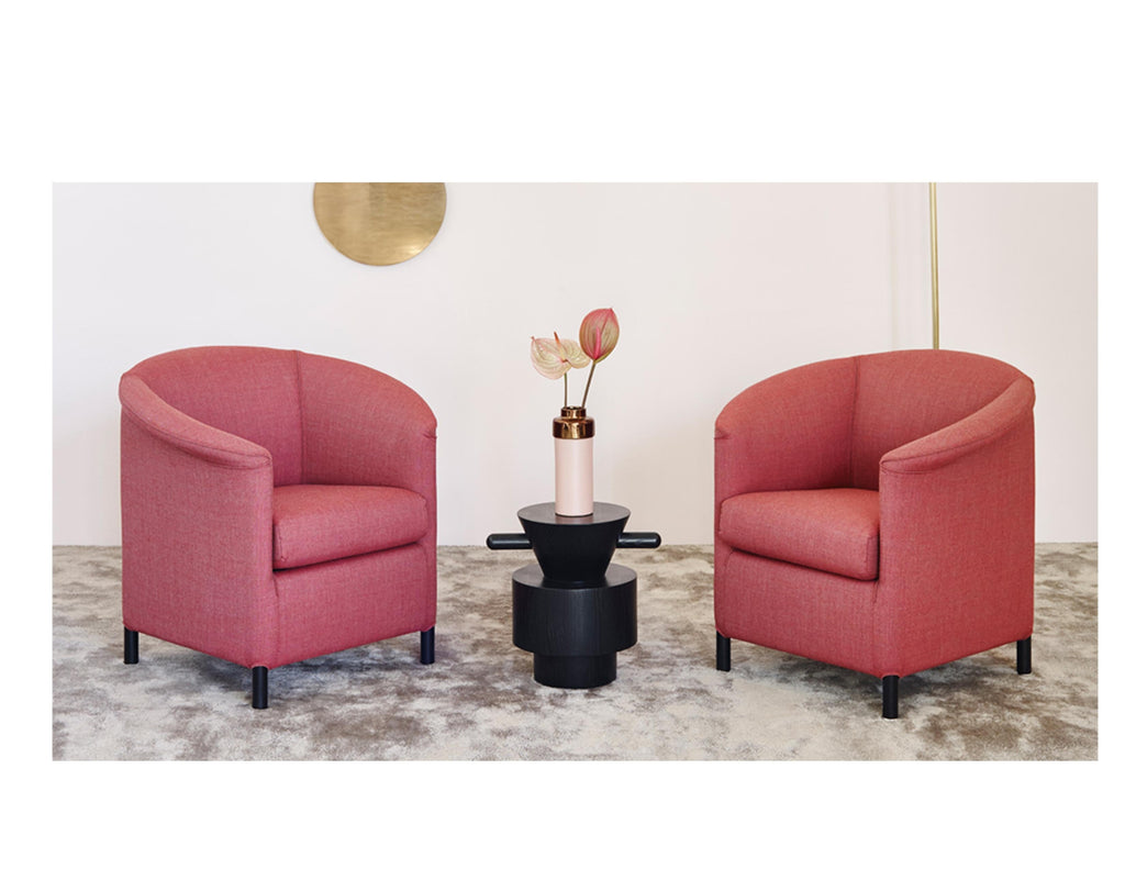 https://a.1stdibscdn.com/wittmann-aura-leather-armchair-designed-by-paolo-piva-for-sale-picture-3/f_44652/f_218151921608065735408/aura_master.jpg