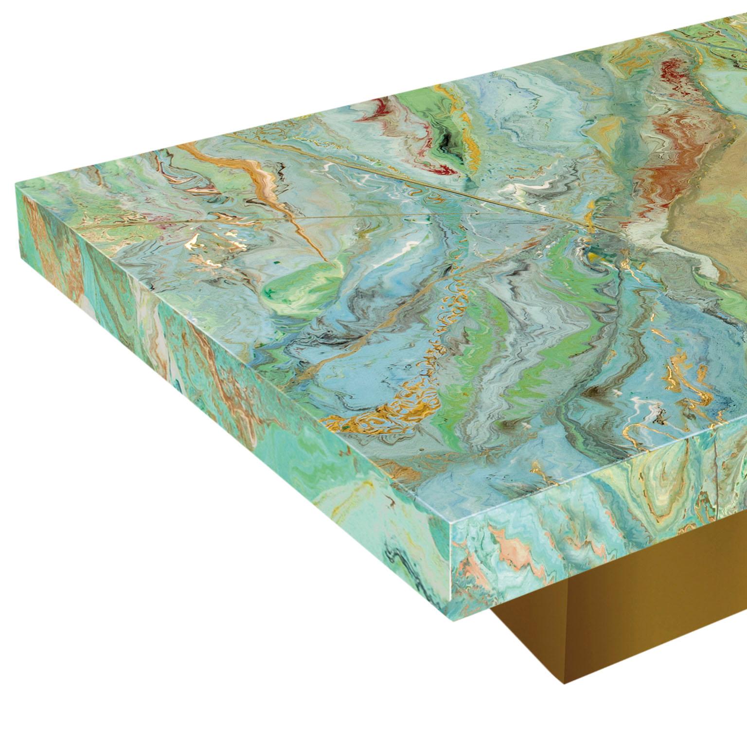 https://a.1stdibscdn.com/modern-green-coffee-table-marbled-scagliola-art-decor-top-gold-leaf-wooden-base-for-sale-picture-2/f_39183/f_239882821622538660169/aurora_10_master.jpg