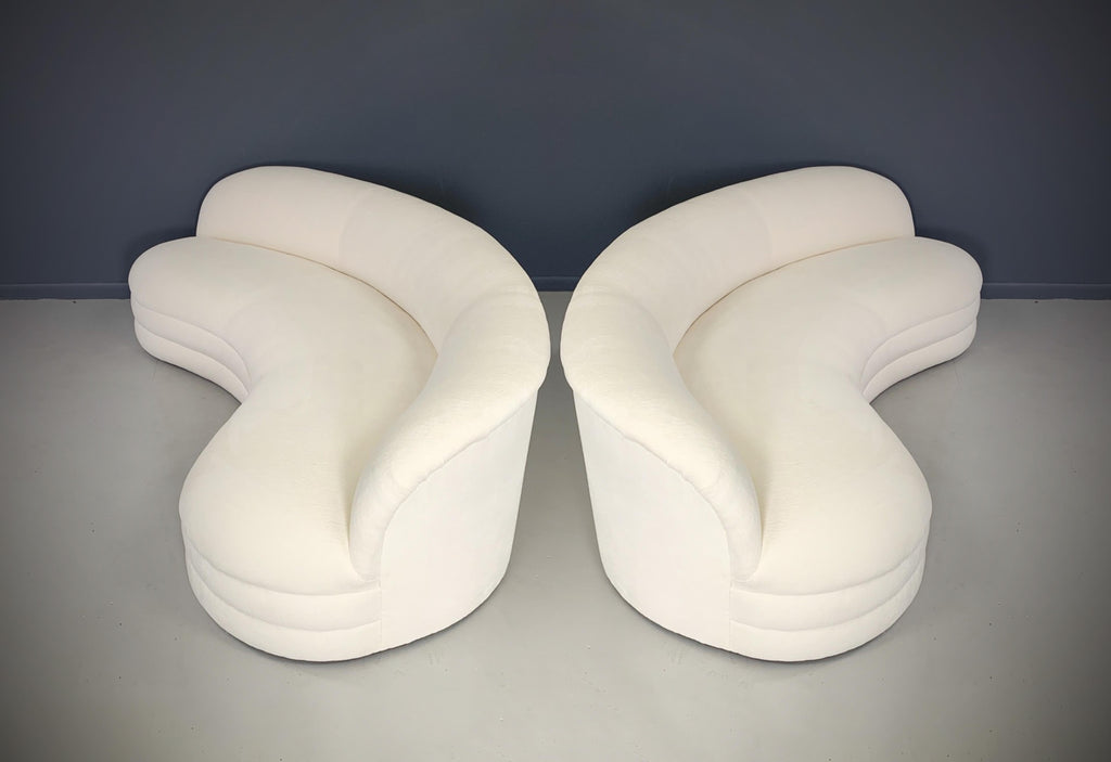 https://a.1stdibscdn.com/midcentury-pair-of-kidney-shaped-sofas-in-the-style-of-weiman-for-sale-picture-2/f_12732/f_272339321643991580085/back_to_back_high__master.jpg