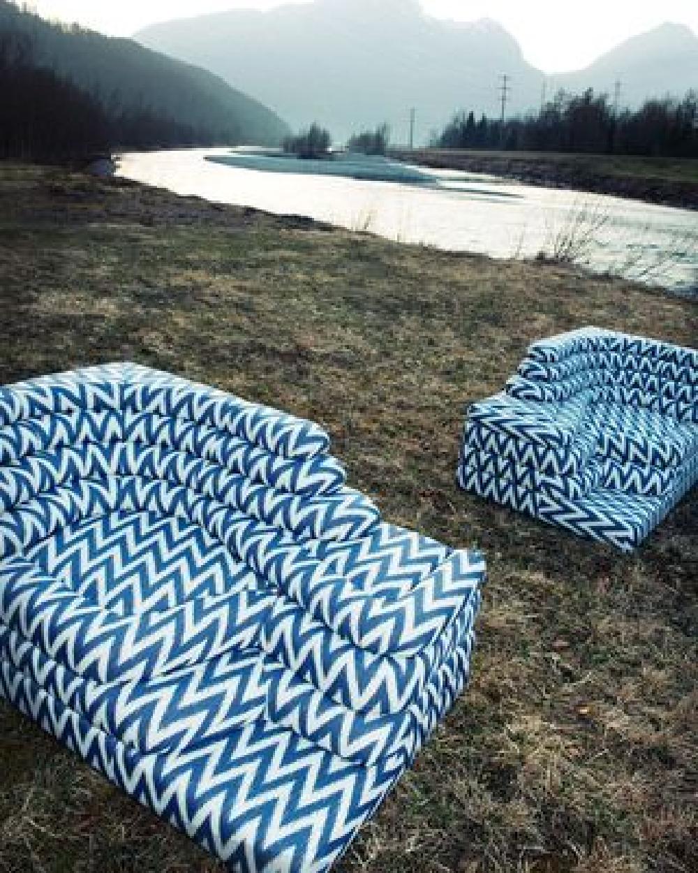 https://a.1stdibscdn.com/de-sede-ds-1025-terrazza-outdoor-sofa-by-ubald-klug-for-sale-picture-3/f_16392/f_390567921711718963920/background_items_01_17__master.jpg