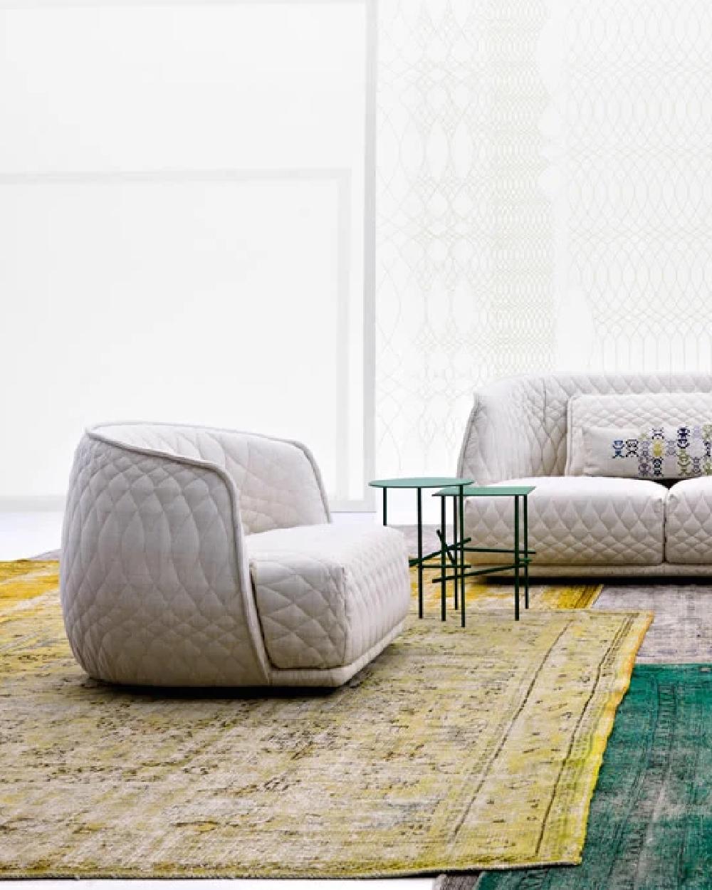 https://a.1stdibscdn.com/moroso-redondo-armchair-by-patricia-urquiola-for-sale-picture-6/f_16392/f_411336521724158945945/background_items_01_18__master.jpg