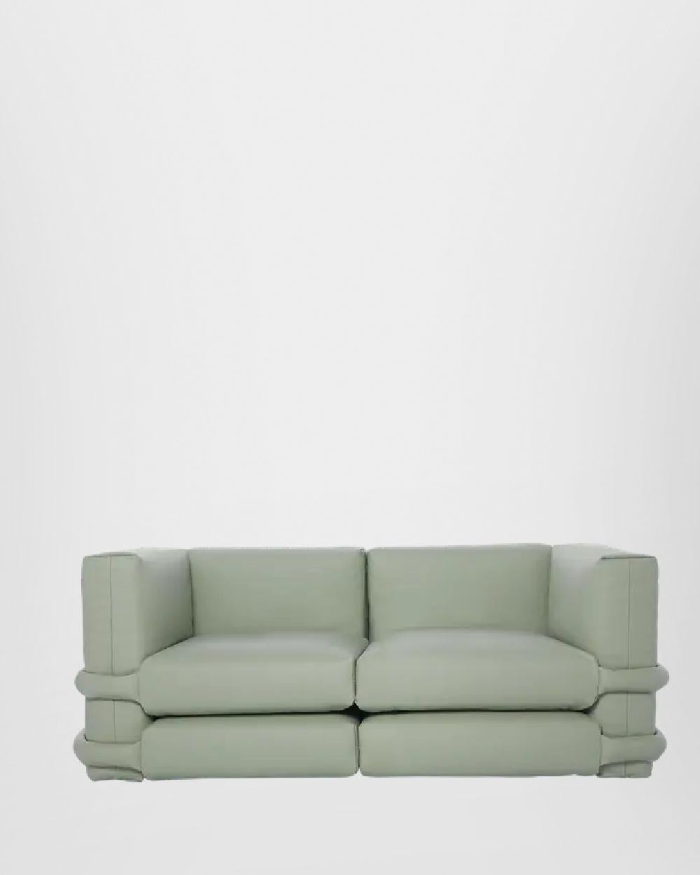 https://a.1stdibscdn.com/bd-barcelona-pillow-sofa-in-leather-by-muller-van-severen-for-sale-picture-6/f_16392/f_445953521744886170056/background_items_01_2025_04_17T123402_018_master.jpg