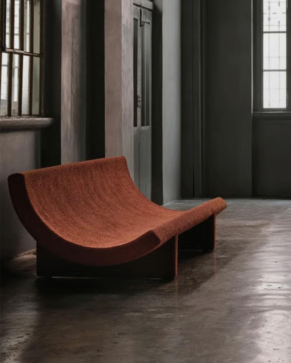 https://a.1stdibscdn.com/acerbis-trench-sofa-by-philippe-malouin-for-sale-picture-10/f_16392/f_452399421748590604066/background_items_01_2025_05_30T092931_996_master.jpg