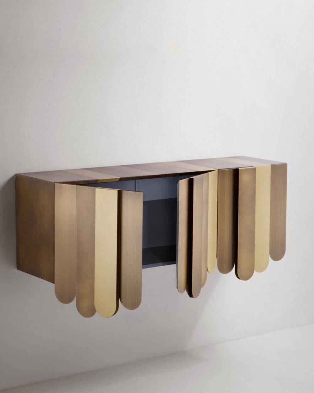 https://a.1stdibscdn.com/de-castelli-xilo-console-by-design-delineo-for-sale-picture-3/f_16392/f_399239021716907755994/background_items_01_28__master.jpg