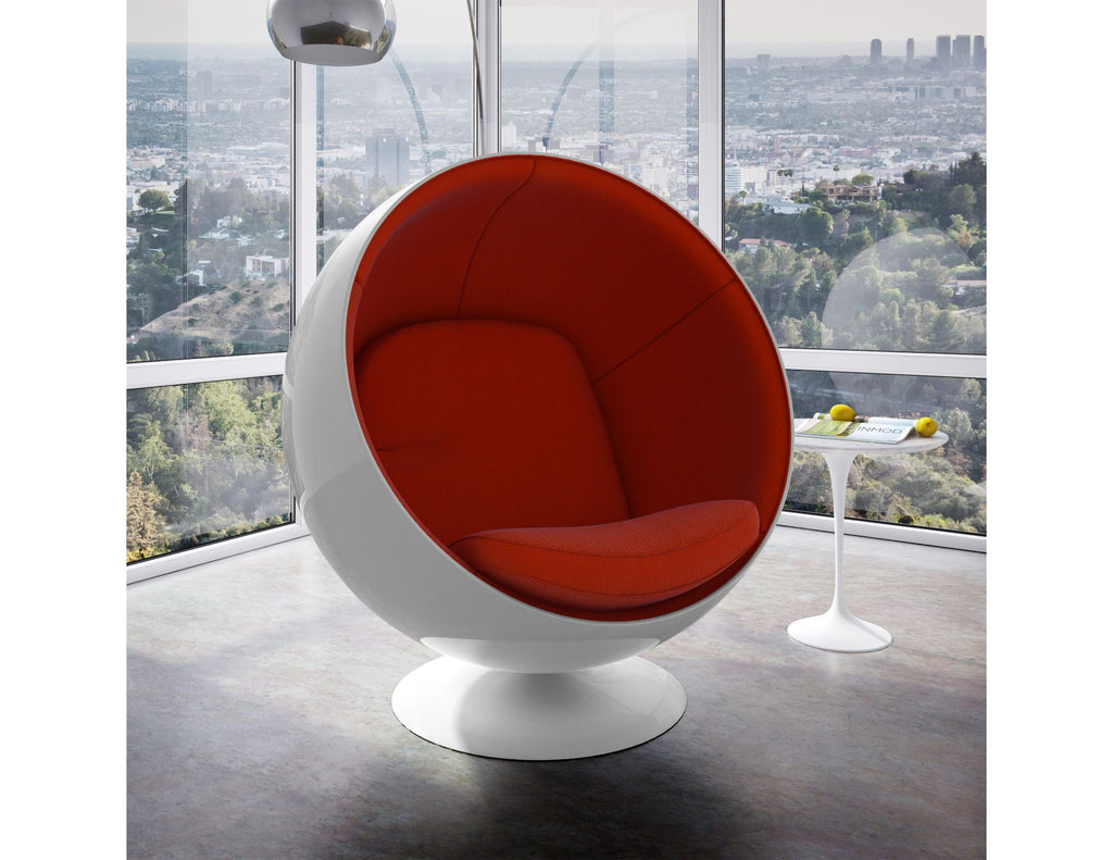 https://a.1stdibscdn.com/iconic-eero-aarnio-black-swivel-ball-lounge-chair-for-sale-picture-9/f_44652/f_211803521603813180897/ball_chair_master.jpg